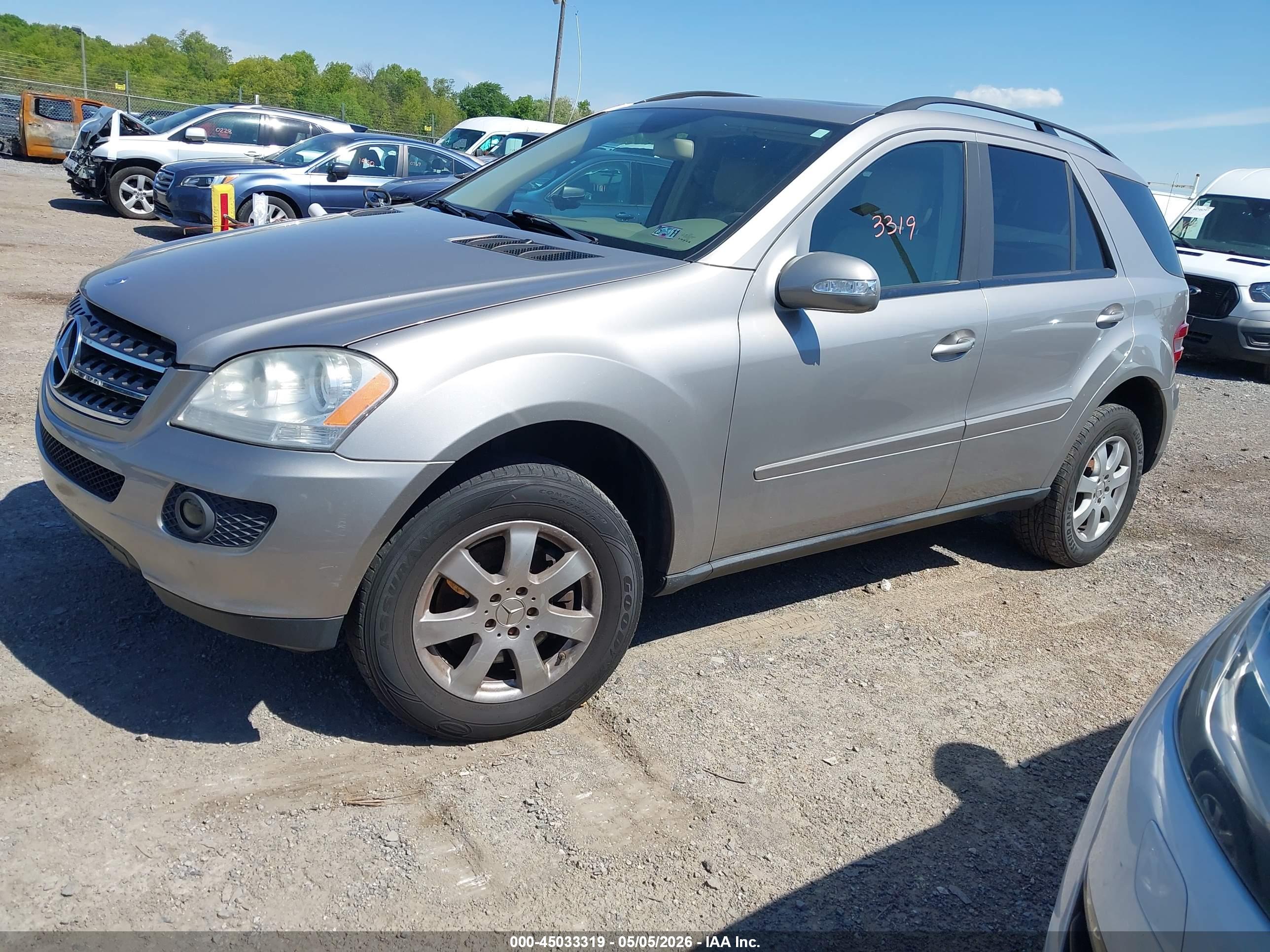 MERCEDES-BENZ ML image 2