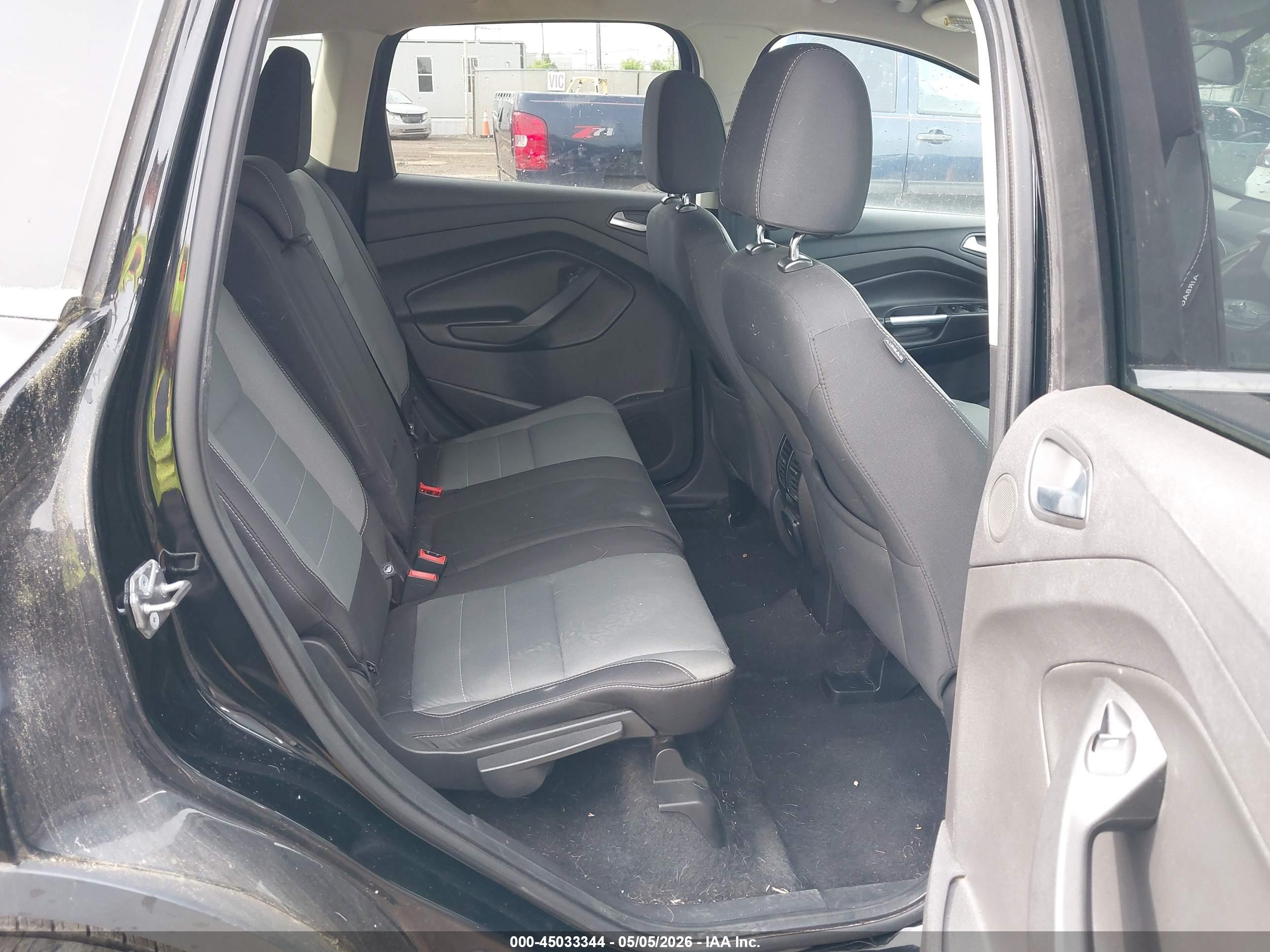 FORD ESCAPE image 8