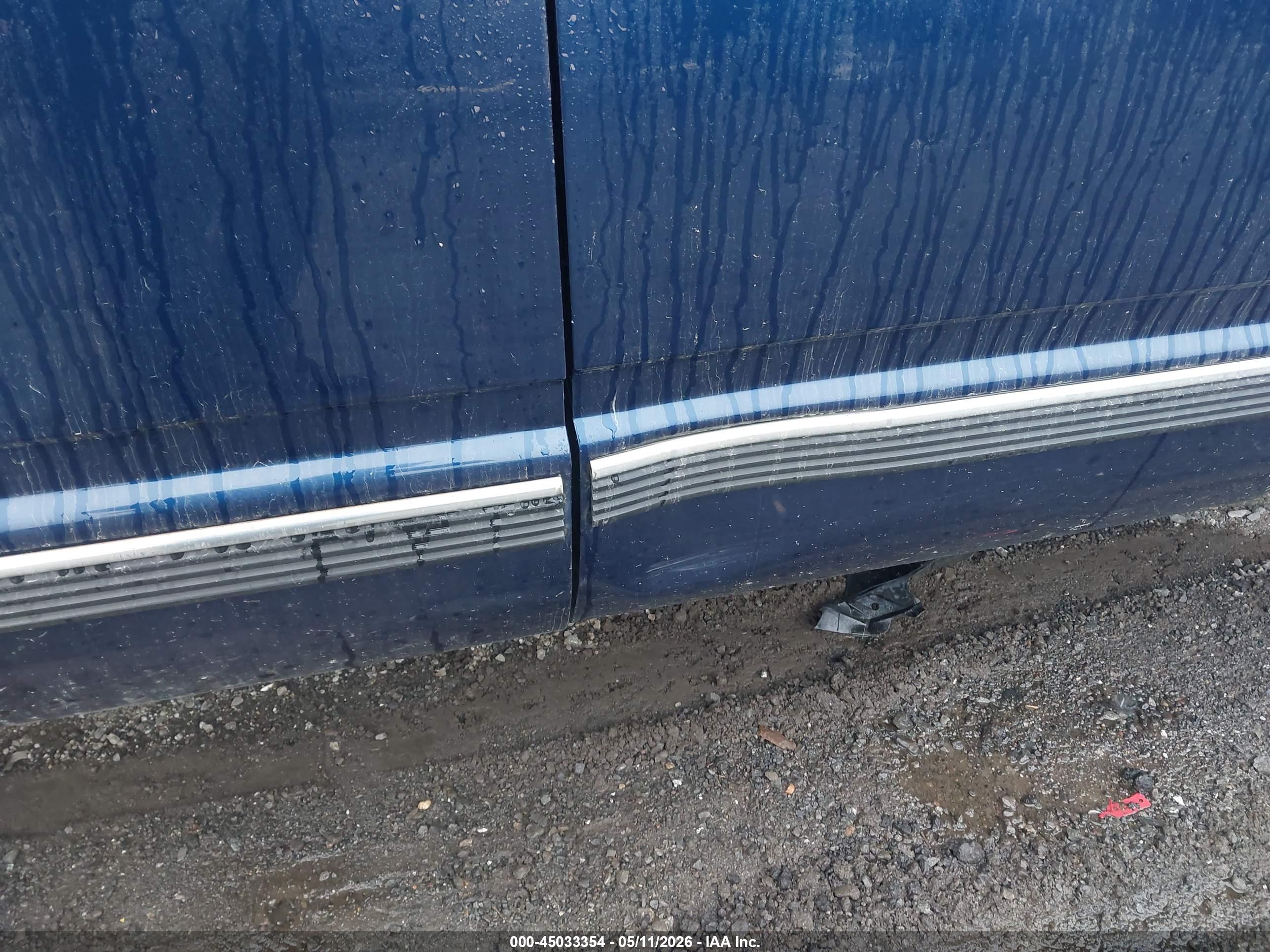 CHEVROLET C2500 image 6