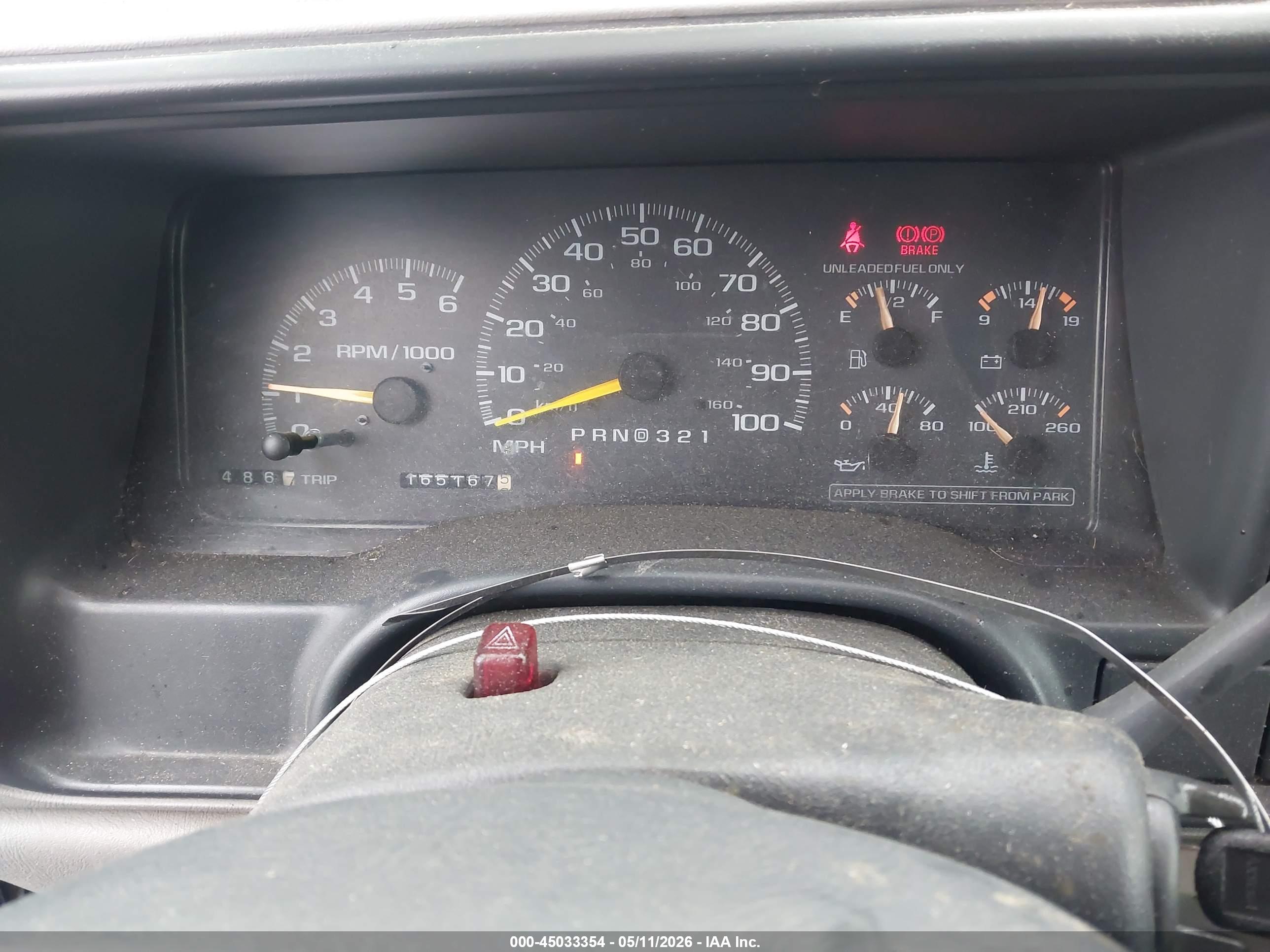 CHEVROLET C2500 image 7