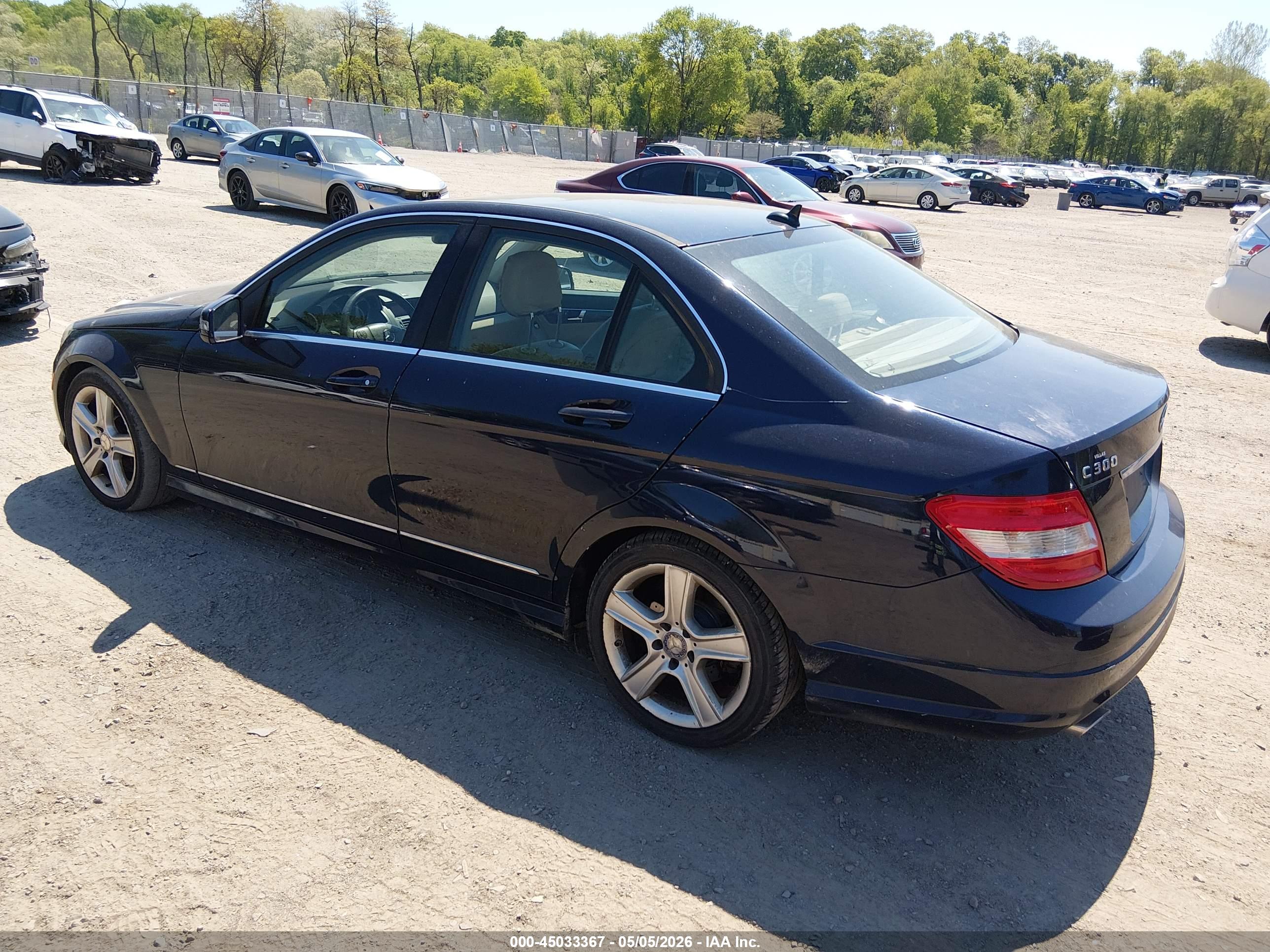 MERCEDES-BENZ C image 3