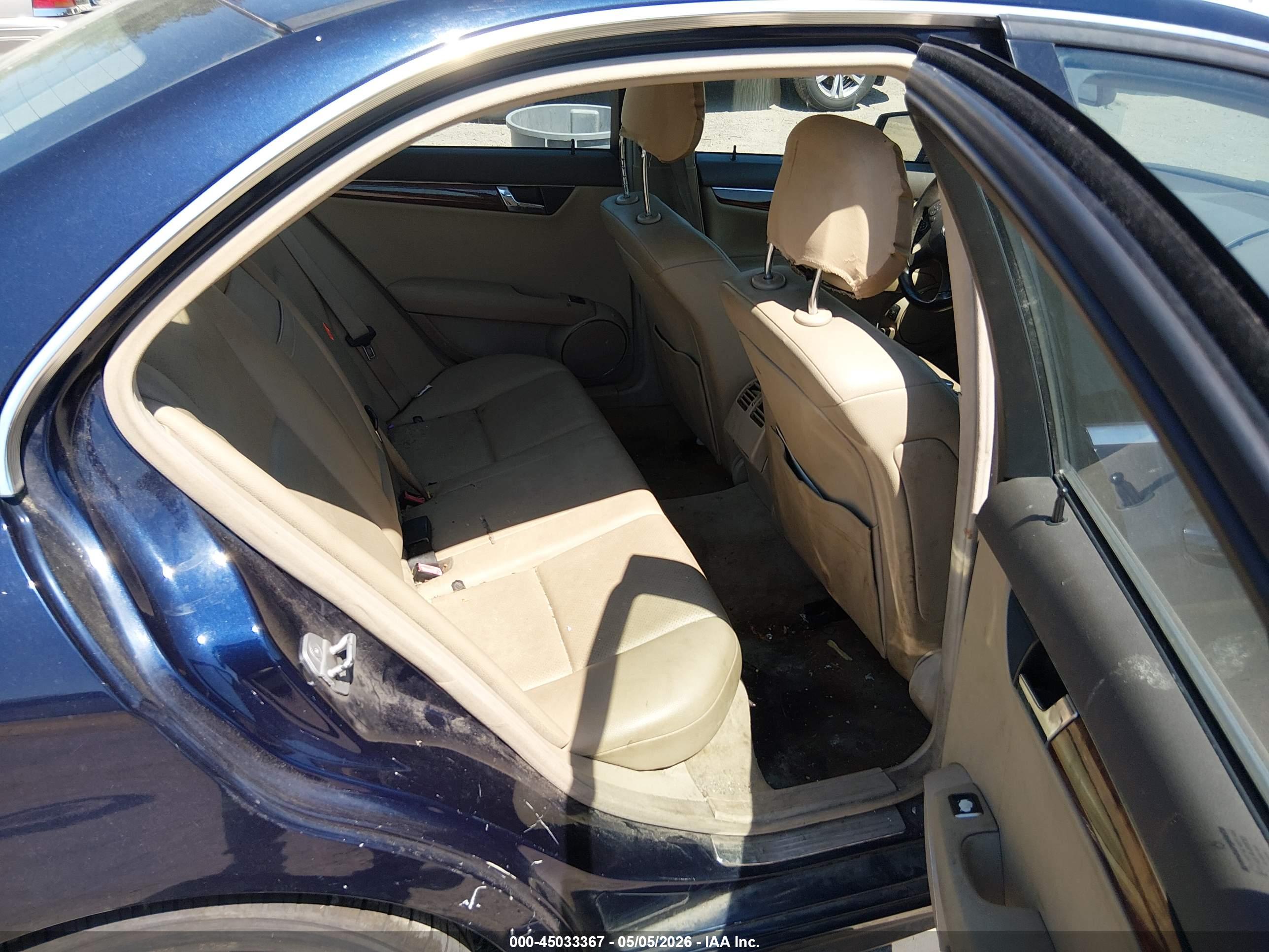 MERCEDES-BENZ C image 8