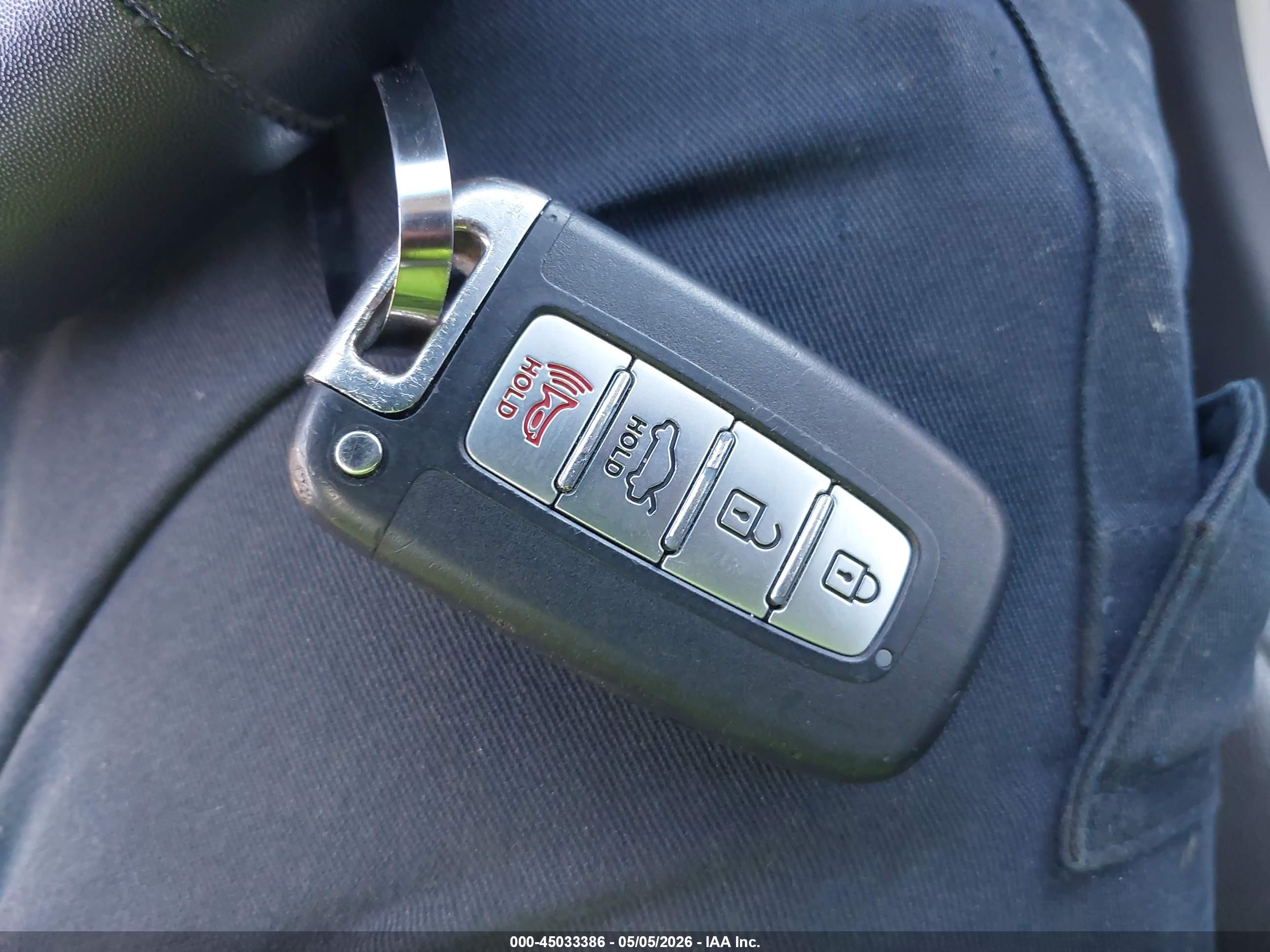 HYUNDAI SONATA image 11