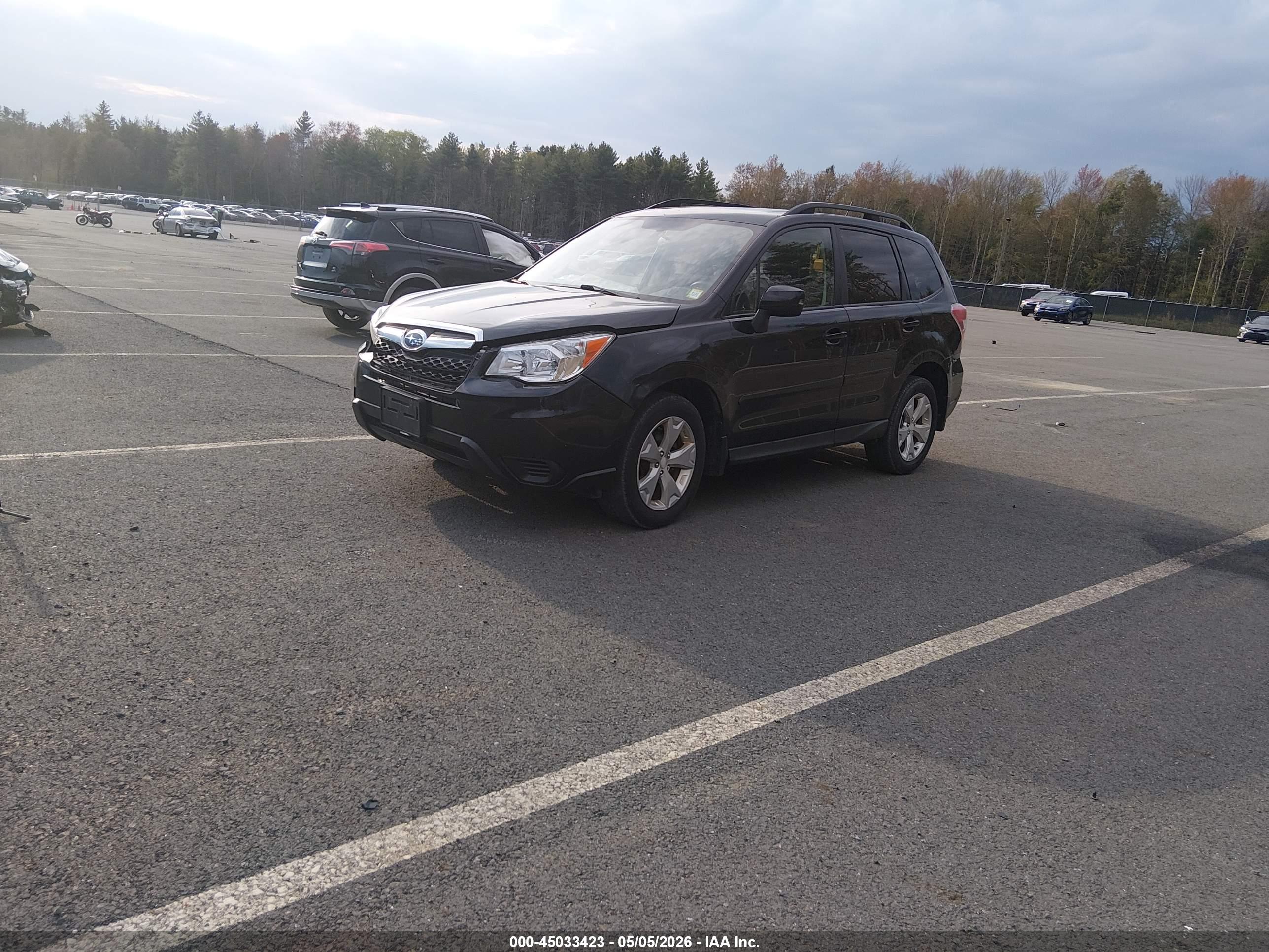 SUBARU FORESTER image 2