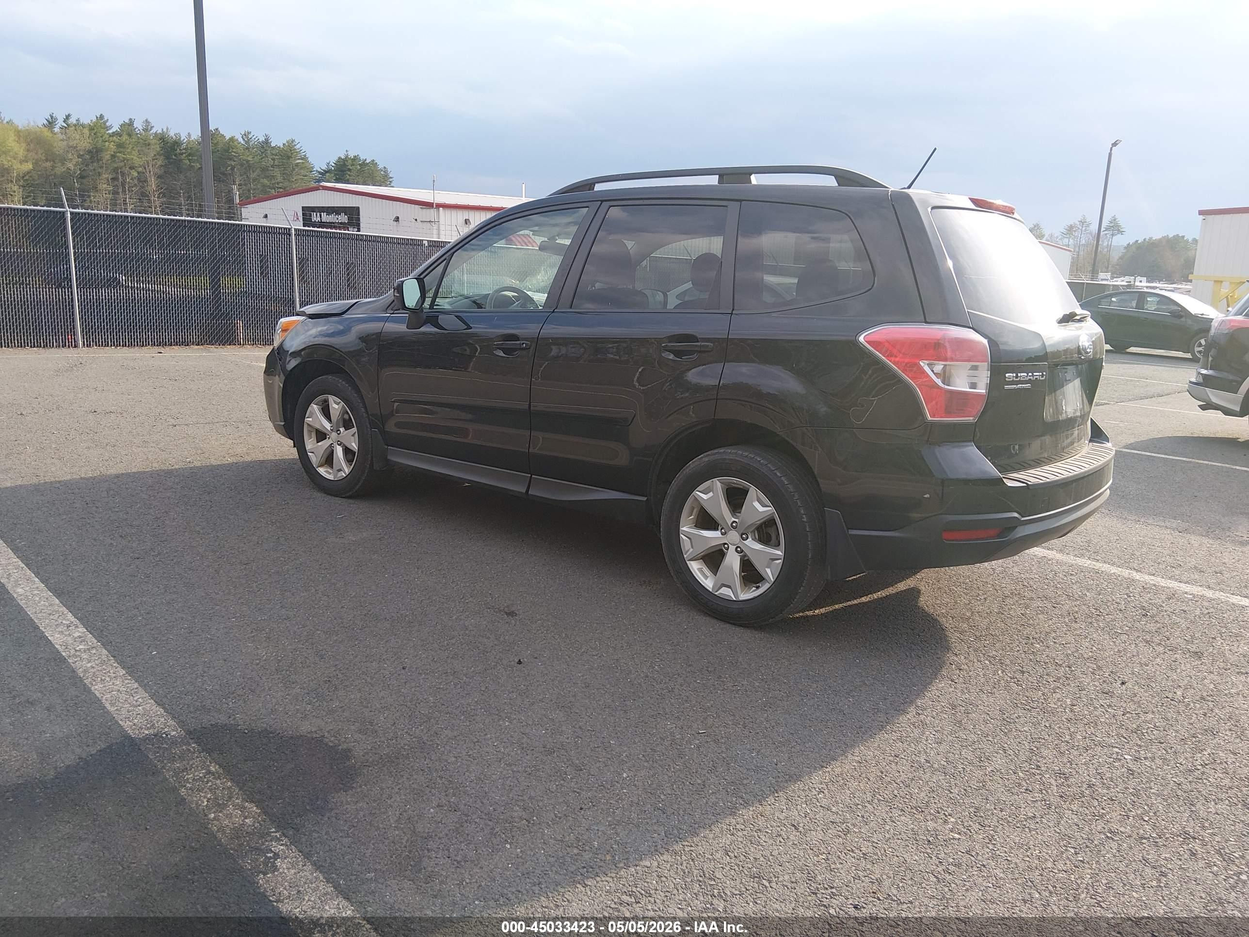 SUBARU FORESTER image 3