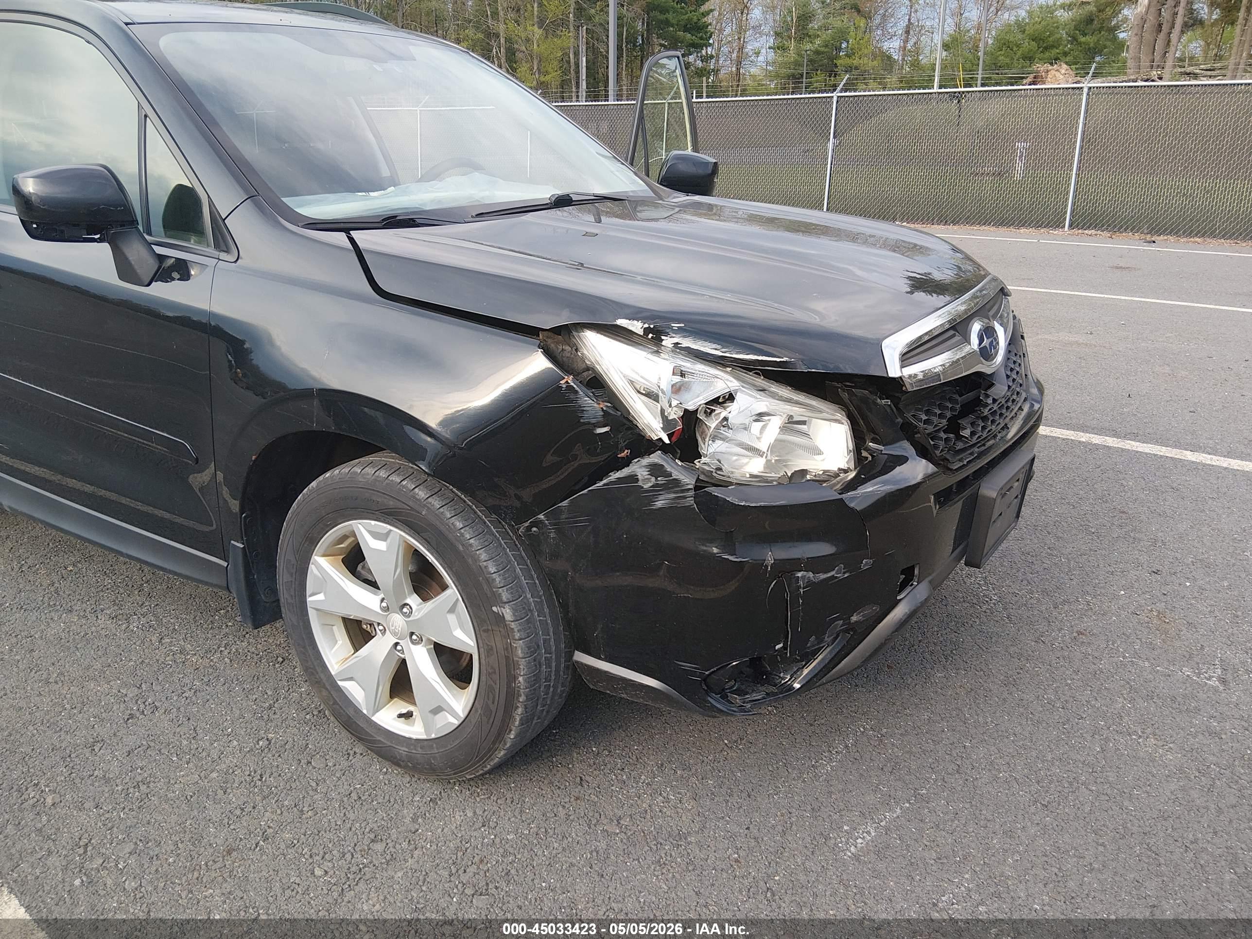 SUBARU FORESTER image 6