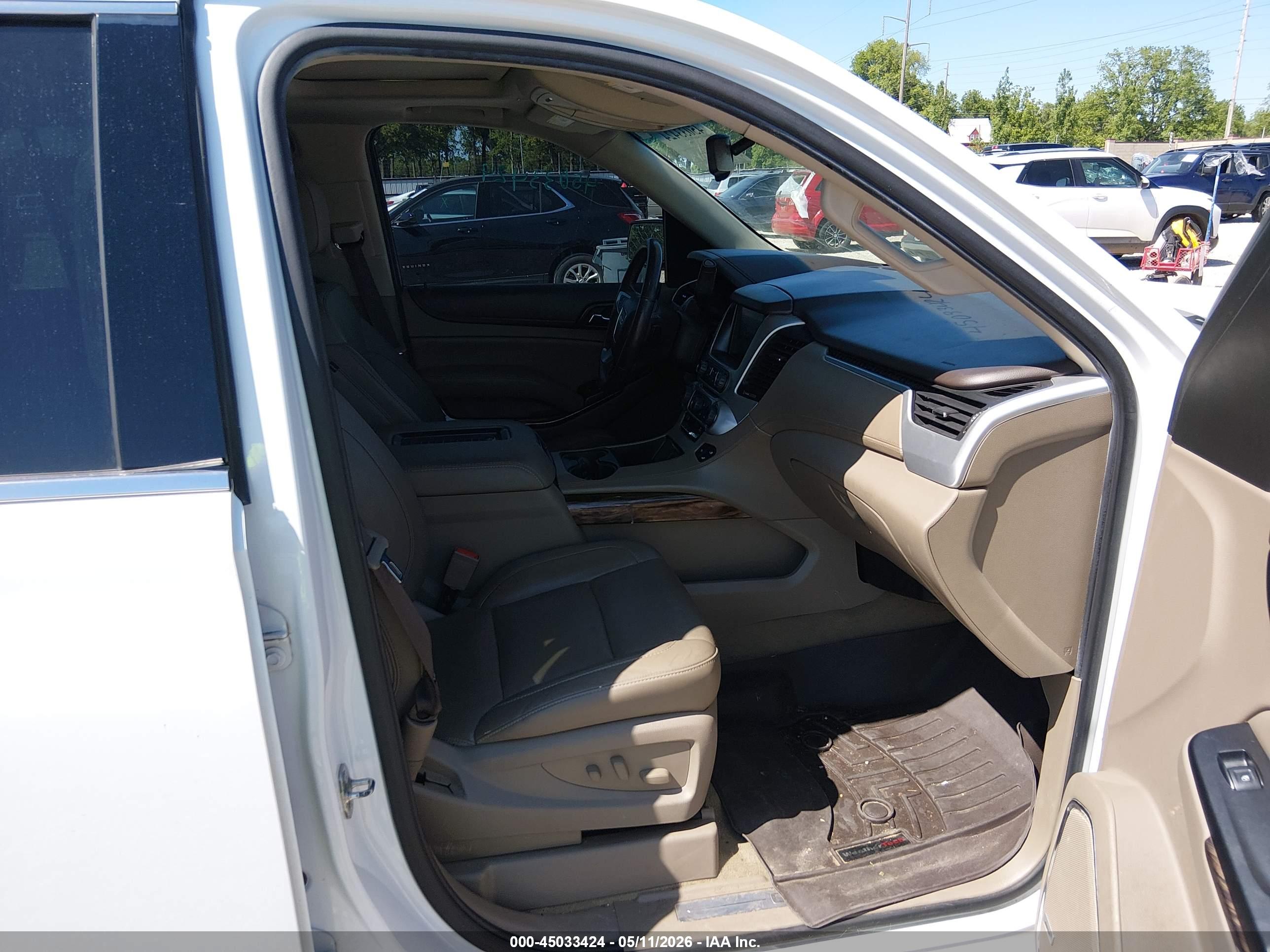 GMC YUKON image 5