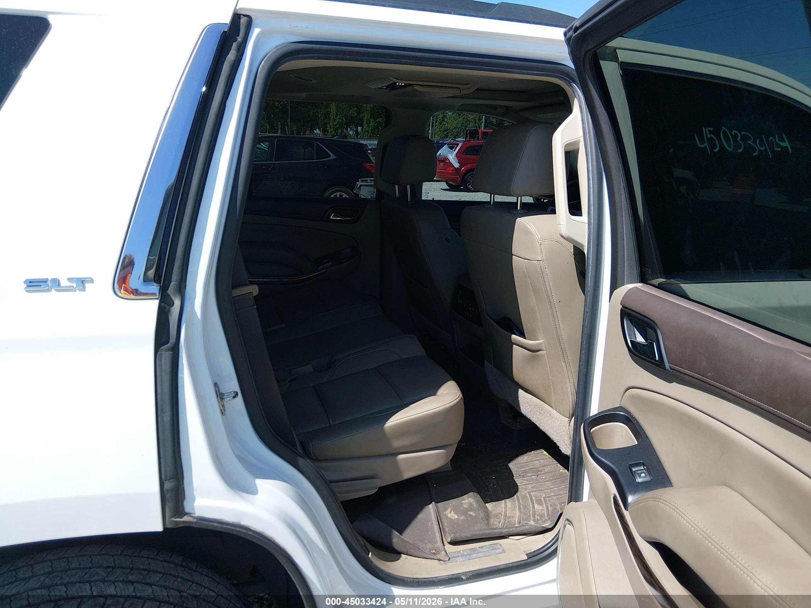 GMC YUKON image 8