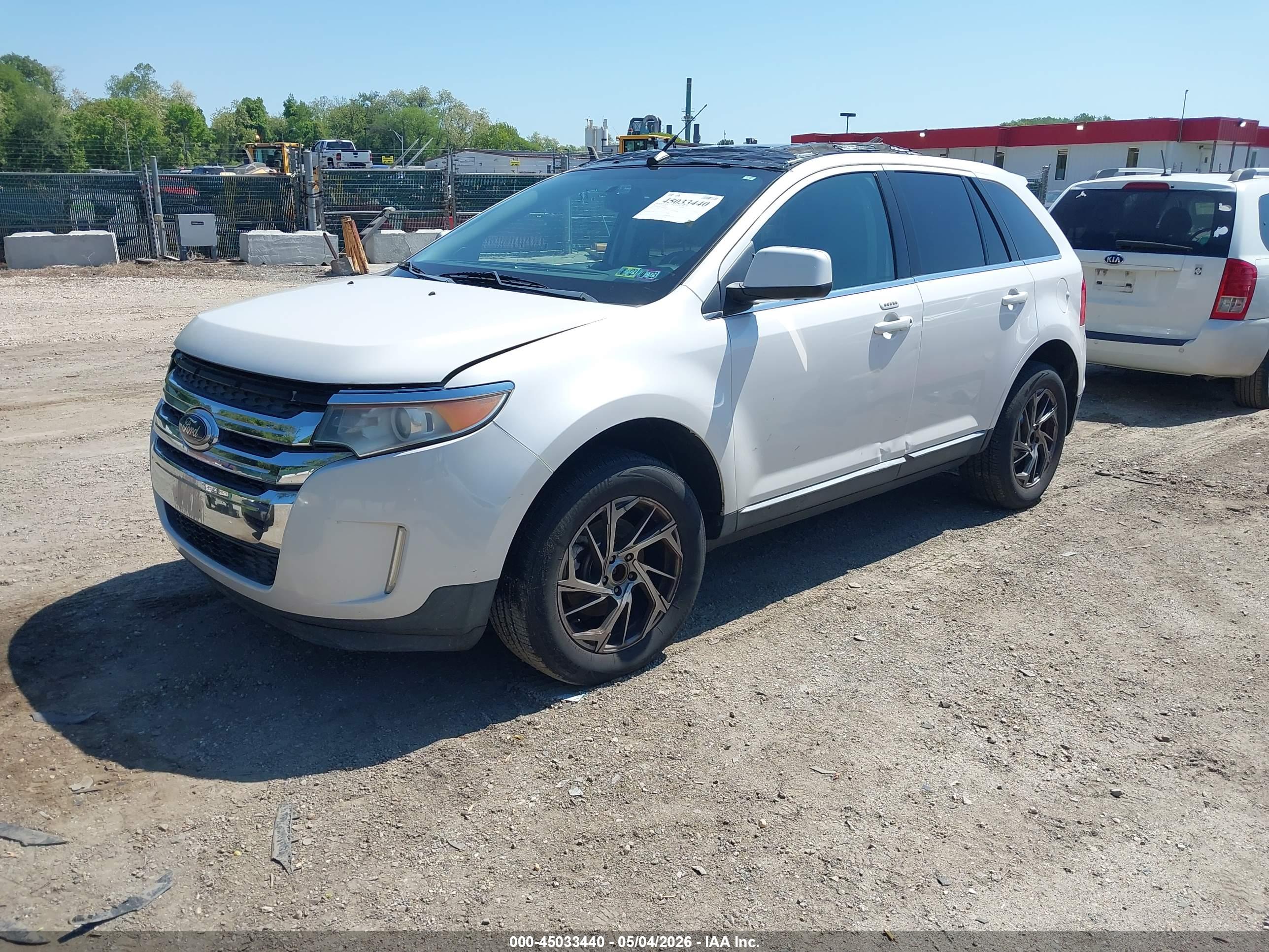 FORD EDGE image 2