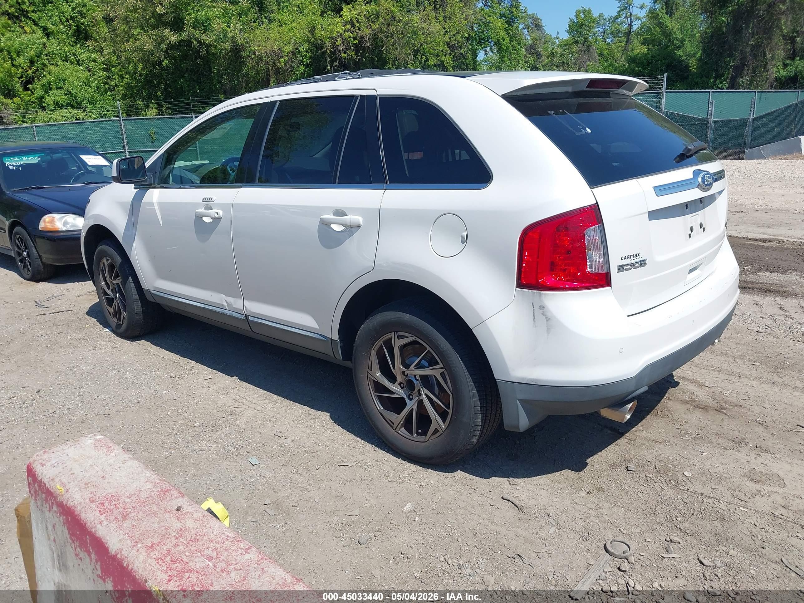 FORD EDGE image 3