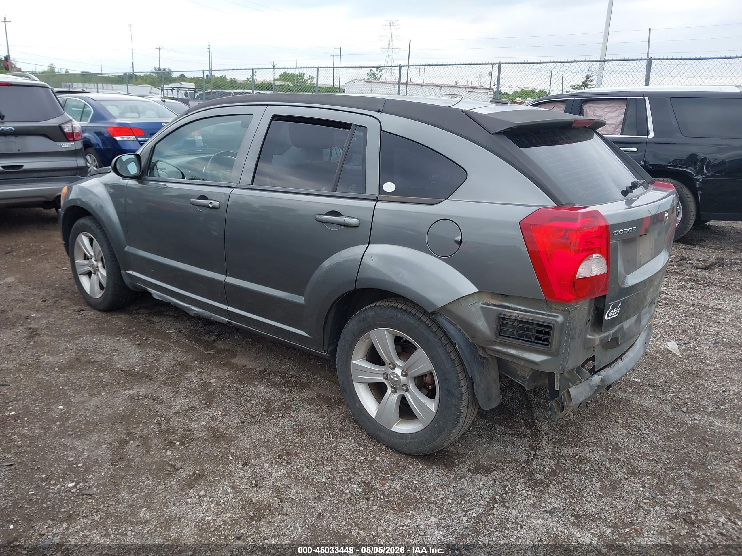 DODGE CALIBER image 3
