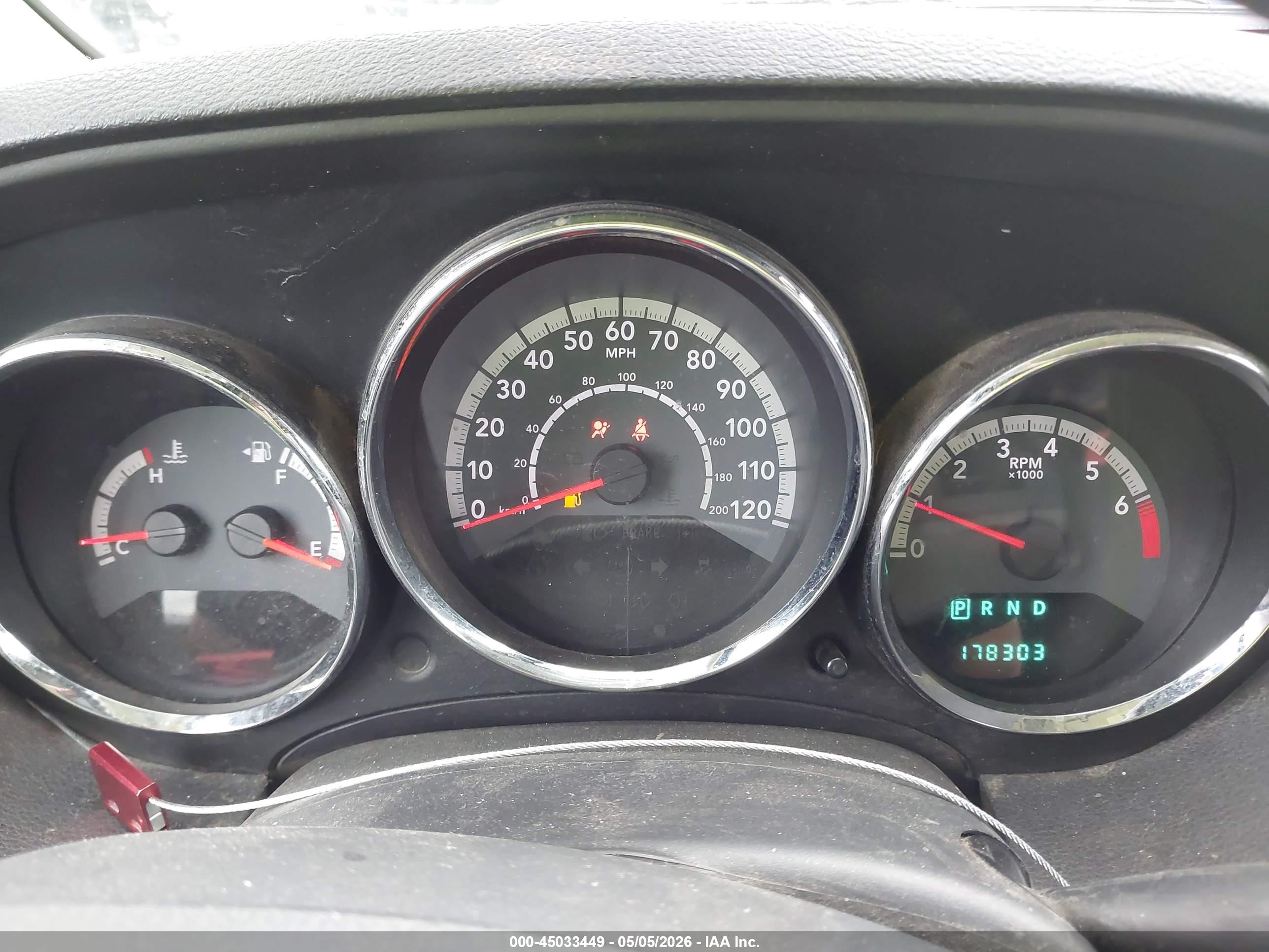 DODGE CALIBER image 7
