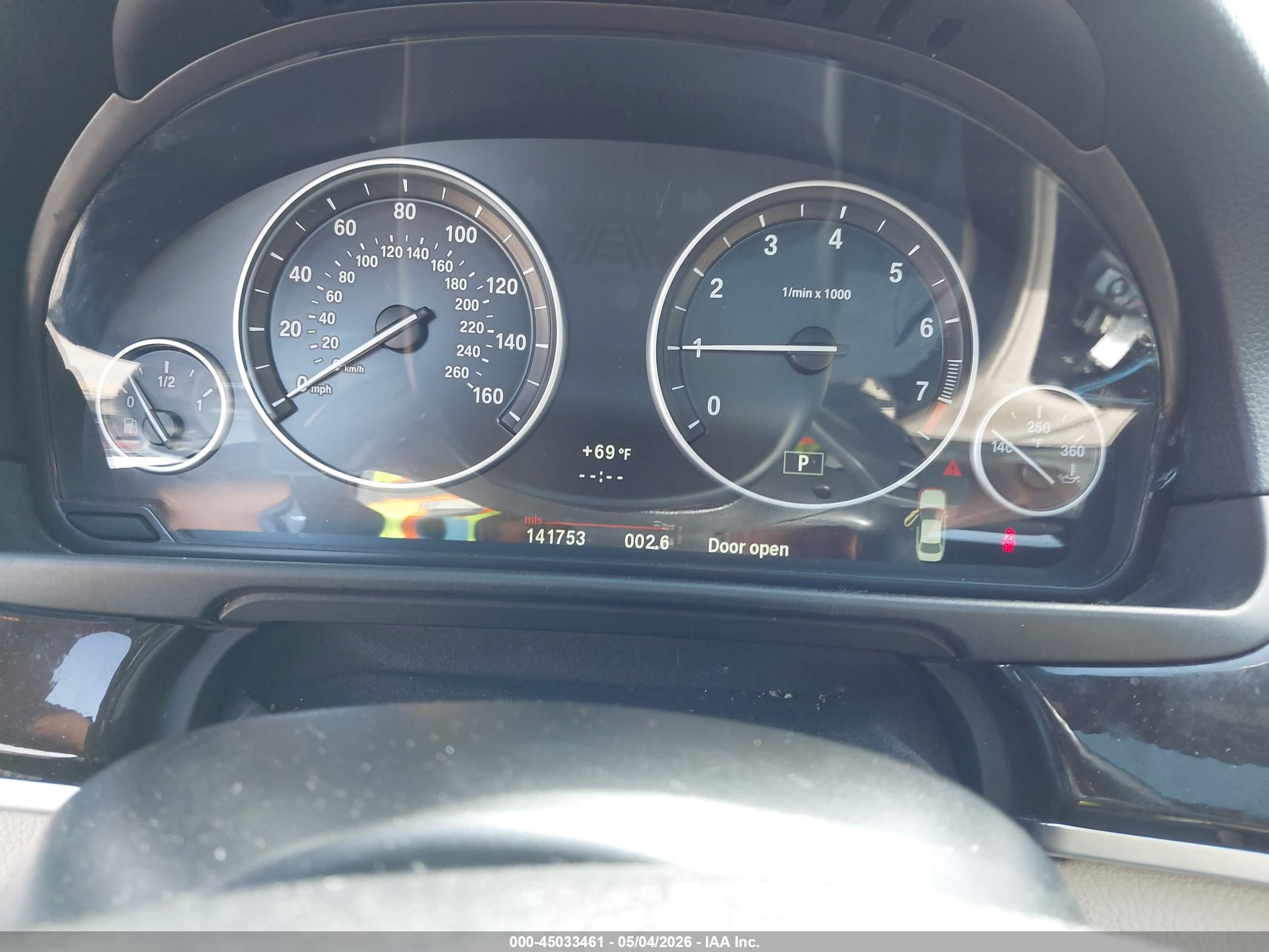BMW 535I image 7