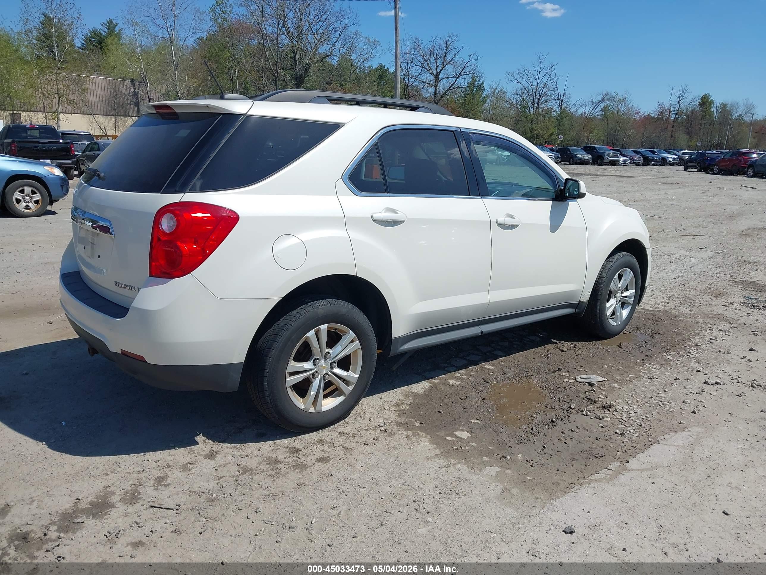CHEVROLET EQUINOX image 4