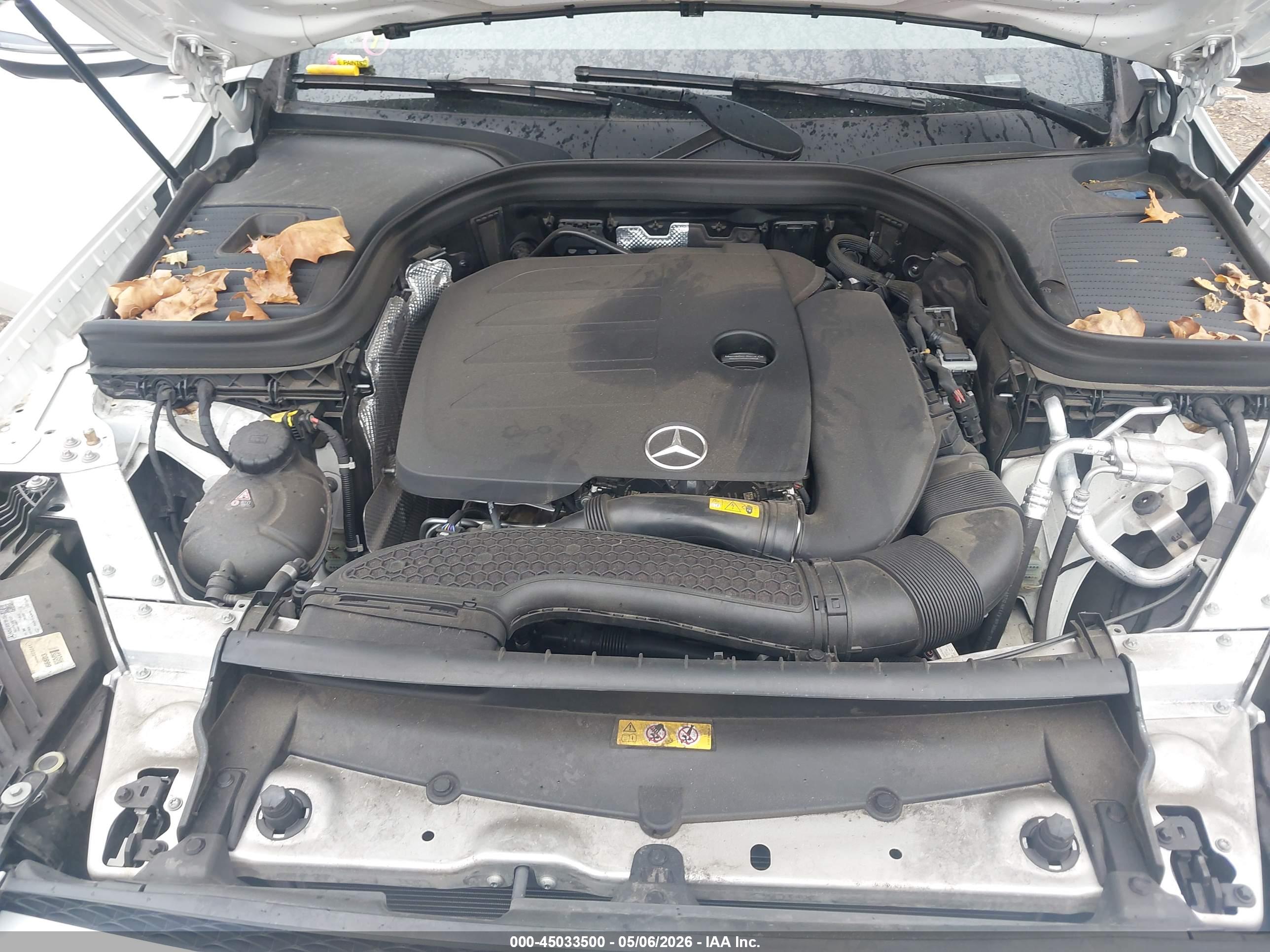 MERCEDES-BENZ GLC image 10
