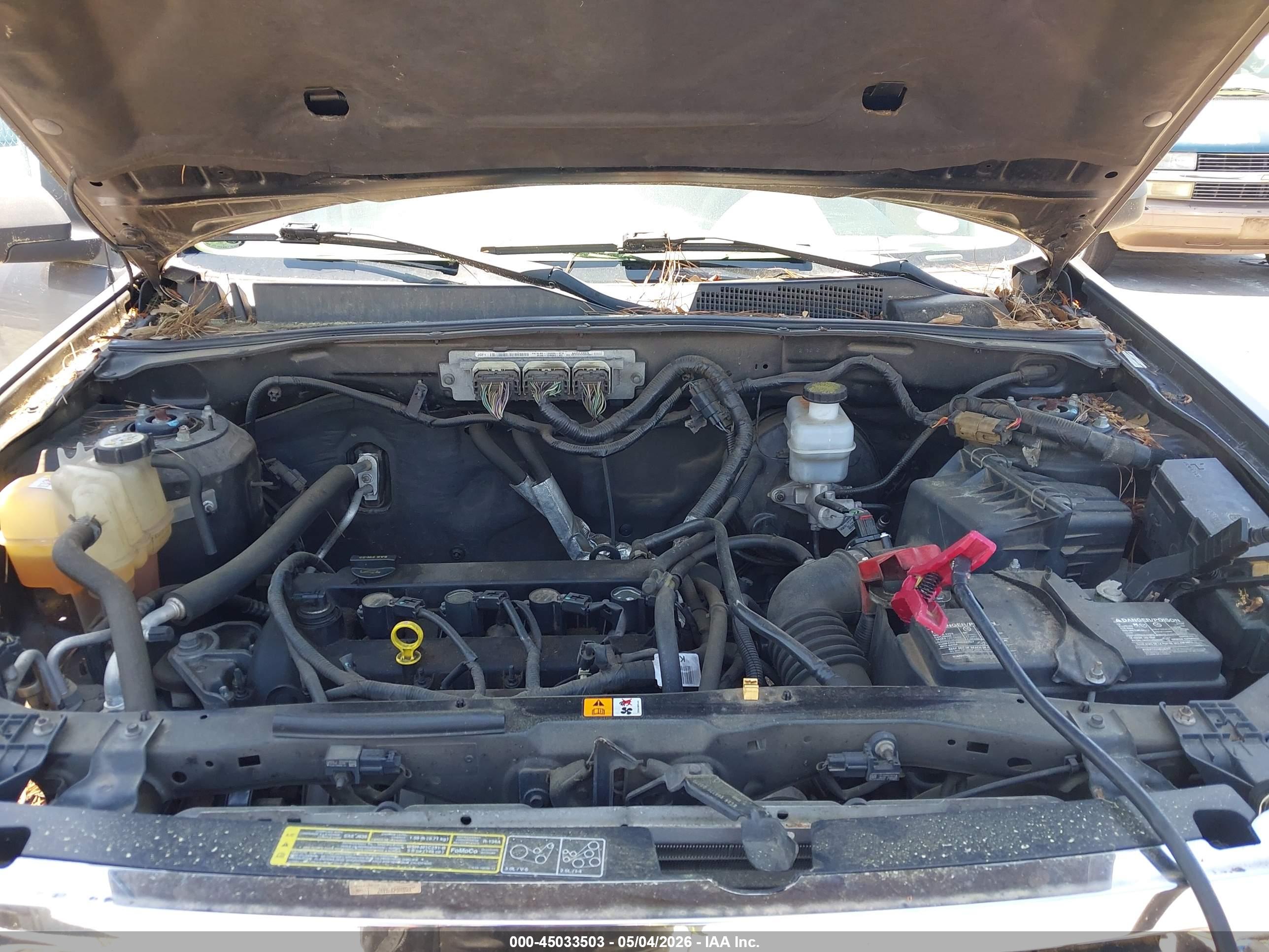 FORD ESCAPE image 10