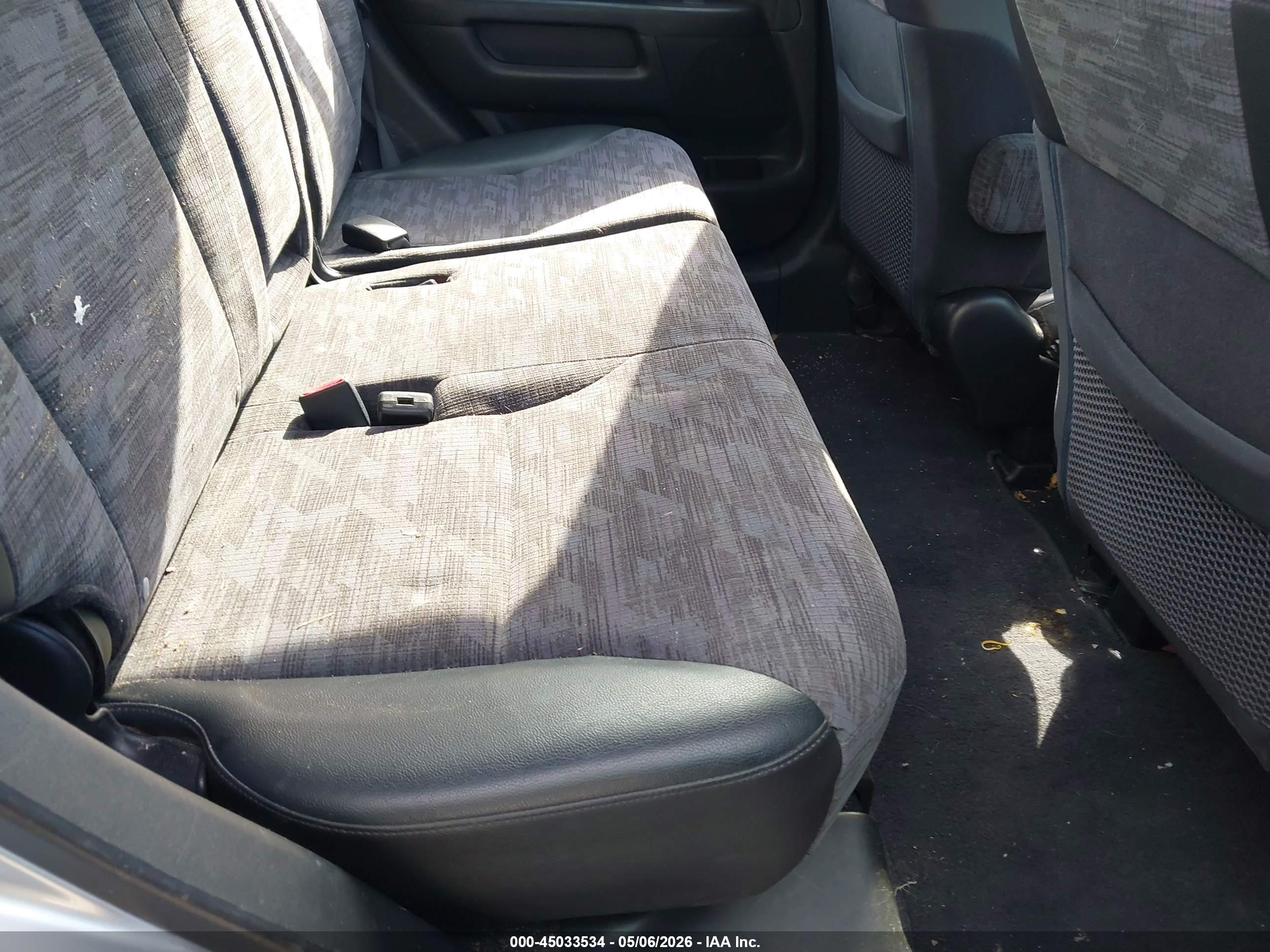 HONDA CR-V image 8
