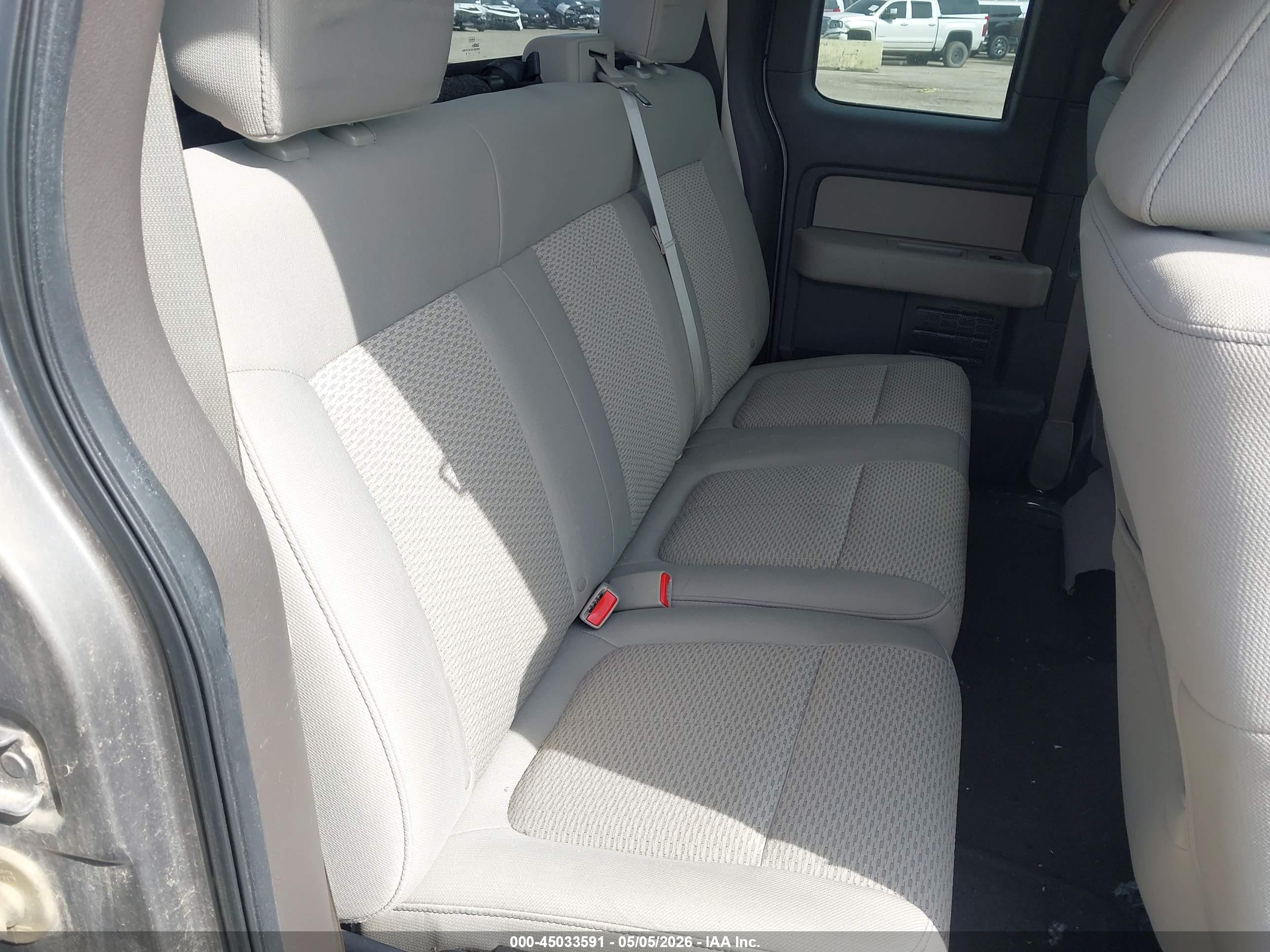 FORD F-150 image 8