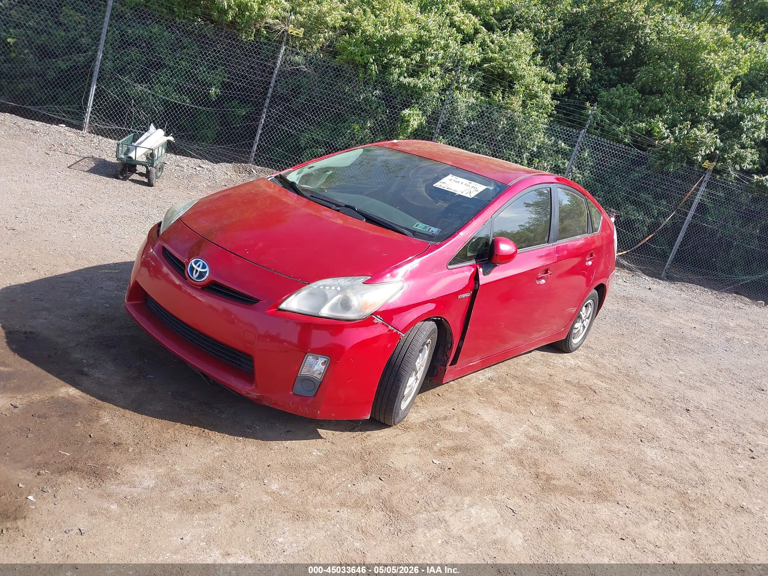 TOYOTA PRIUS image 2
