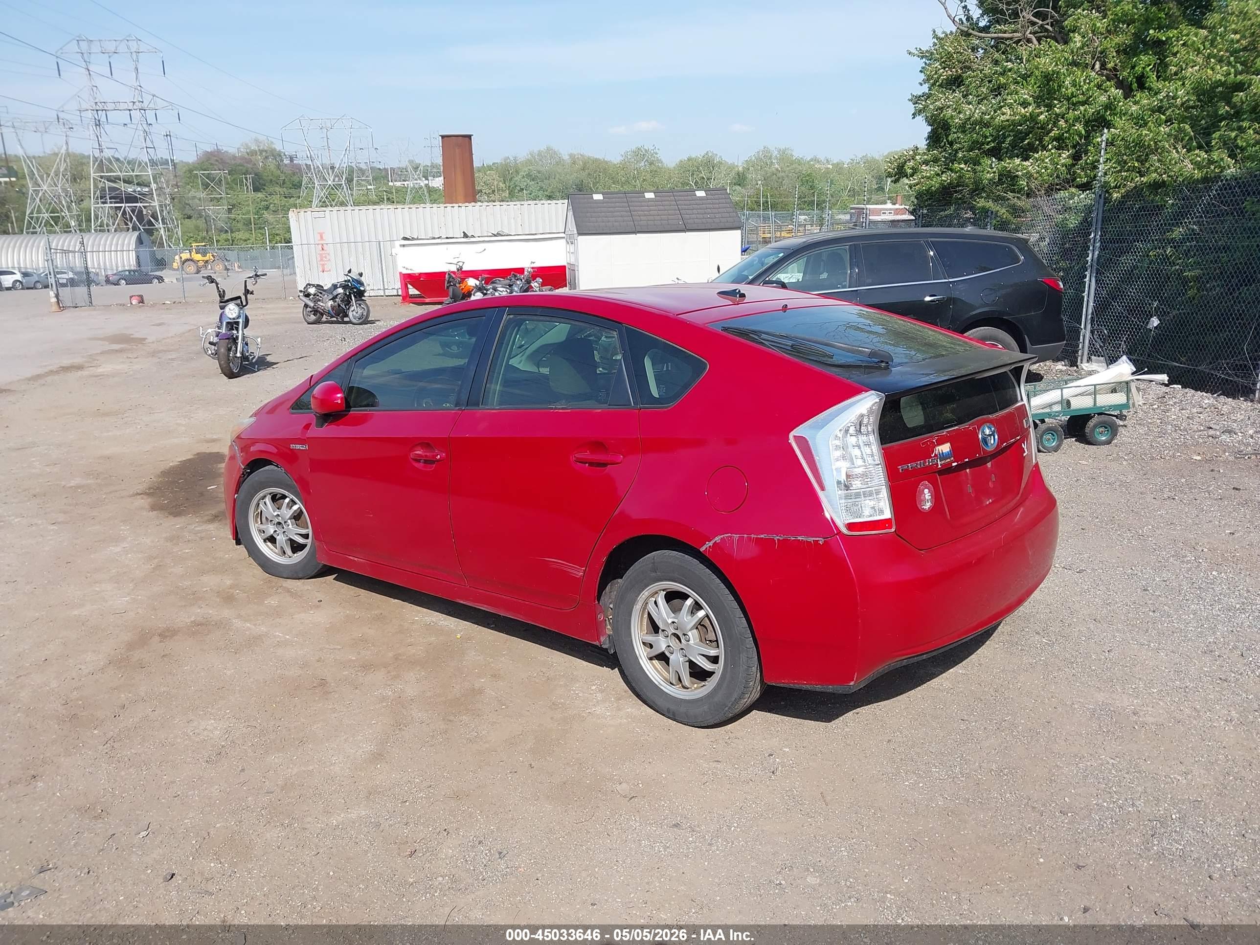 TOYOTA PRIUS image 3