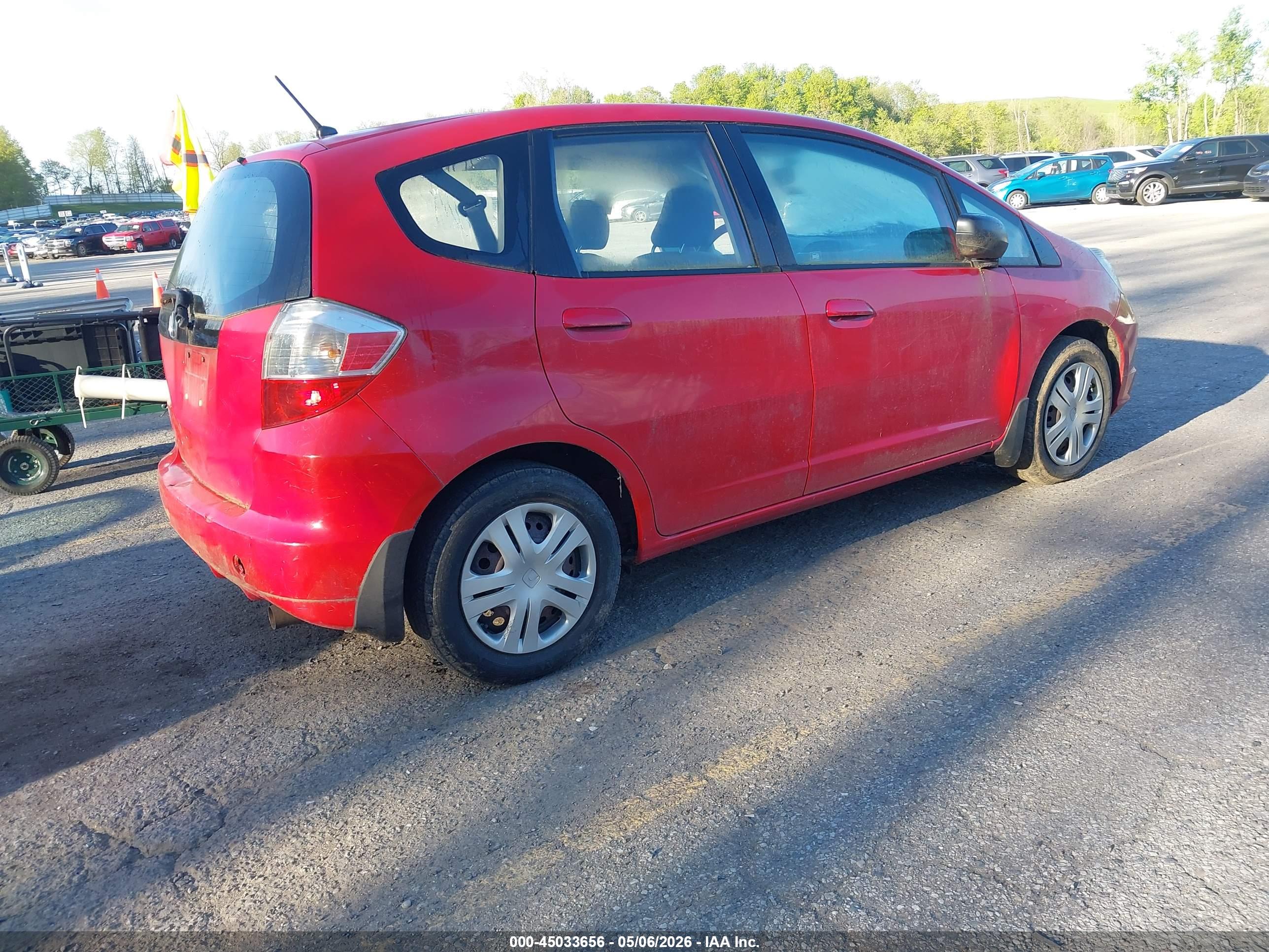 HONDA FIT image 4