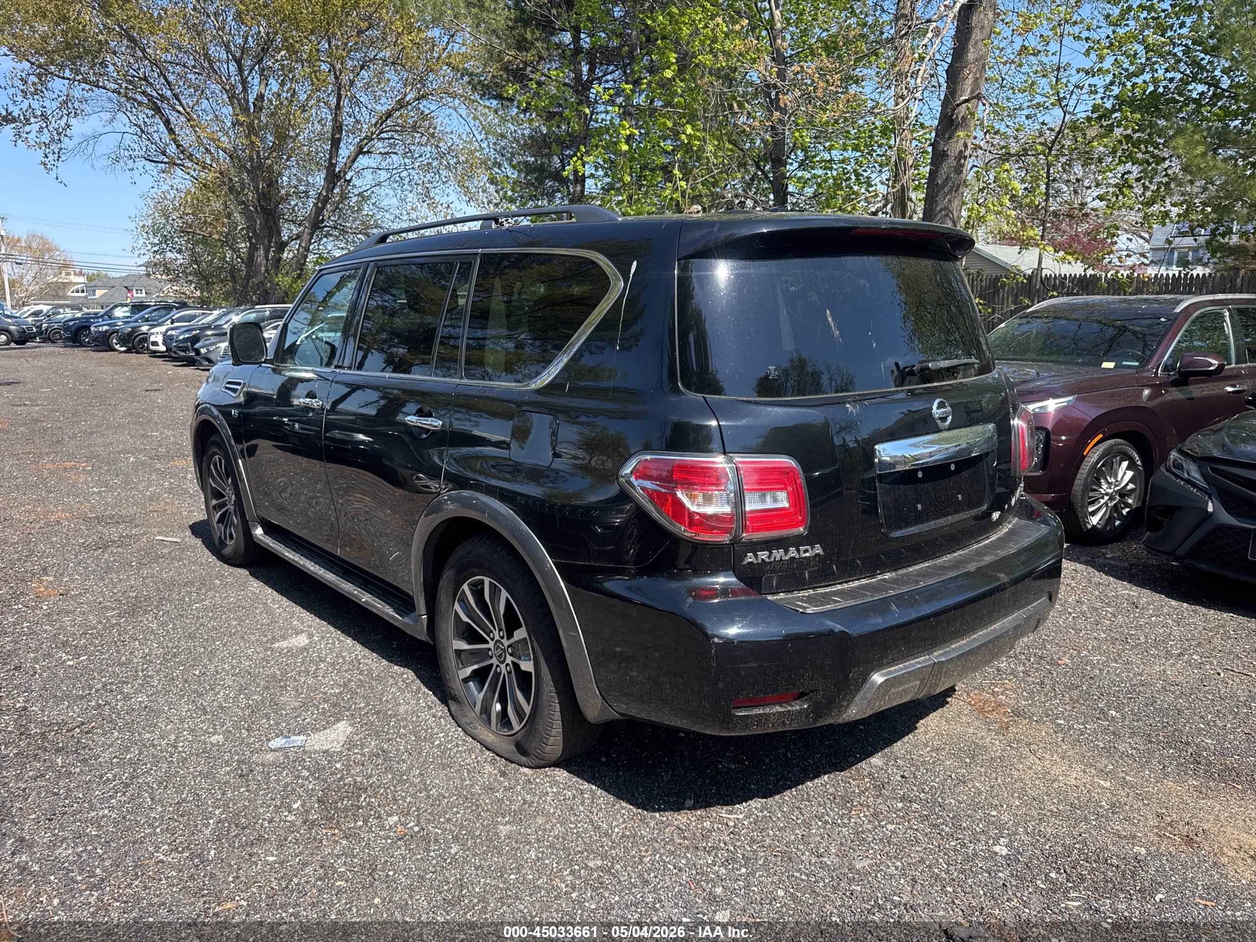 NISSAN ARMADA image 3