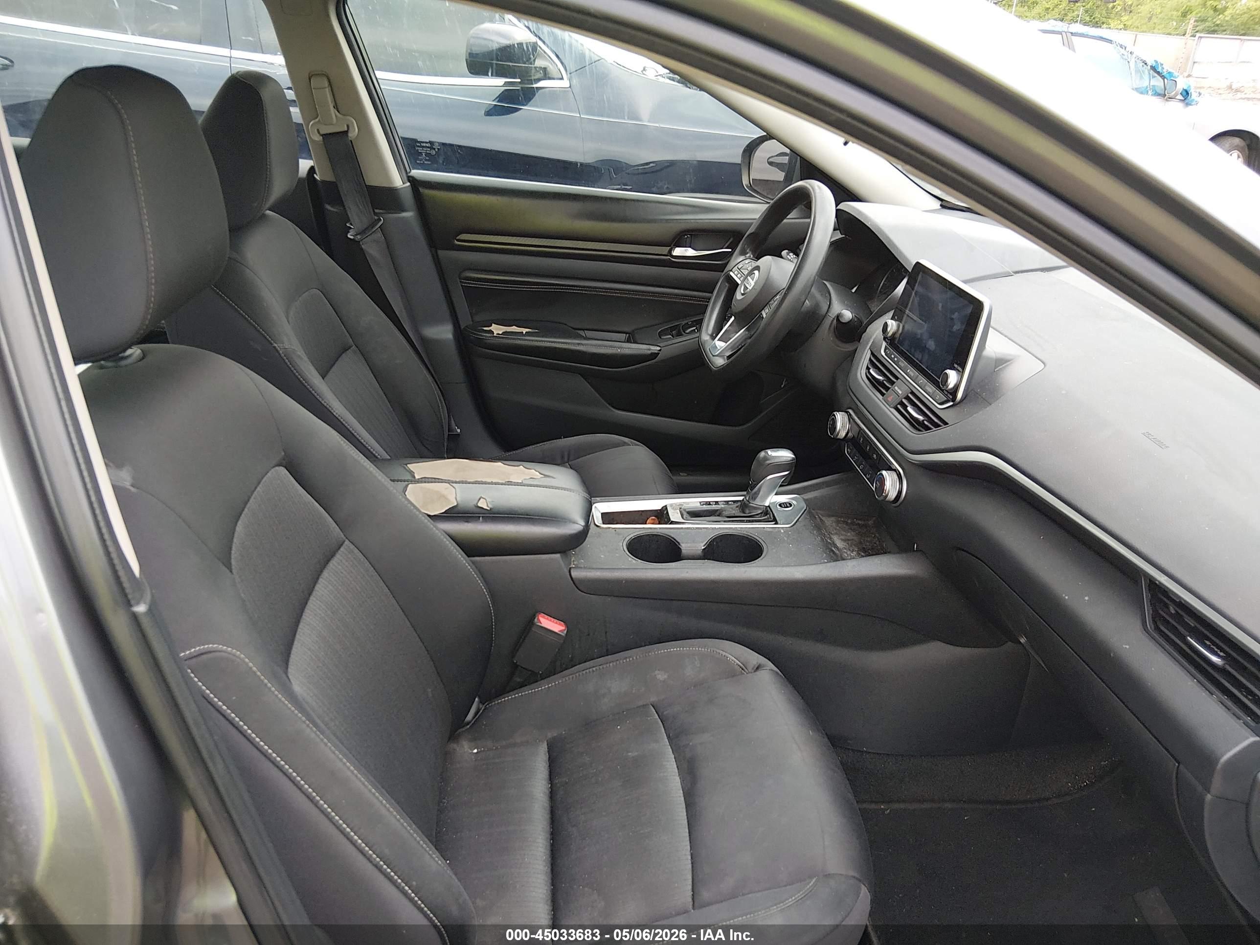 NISSAN ALTIMA image 5