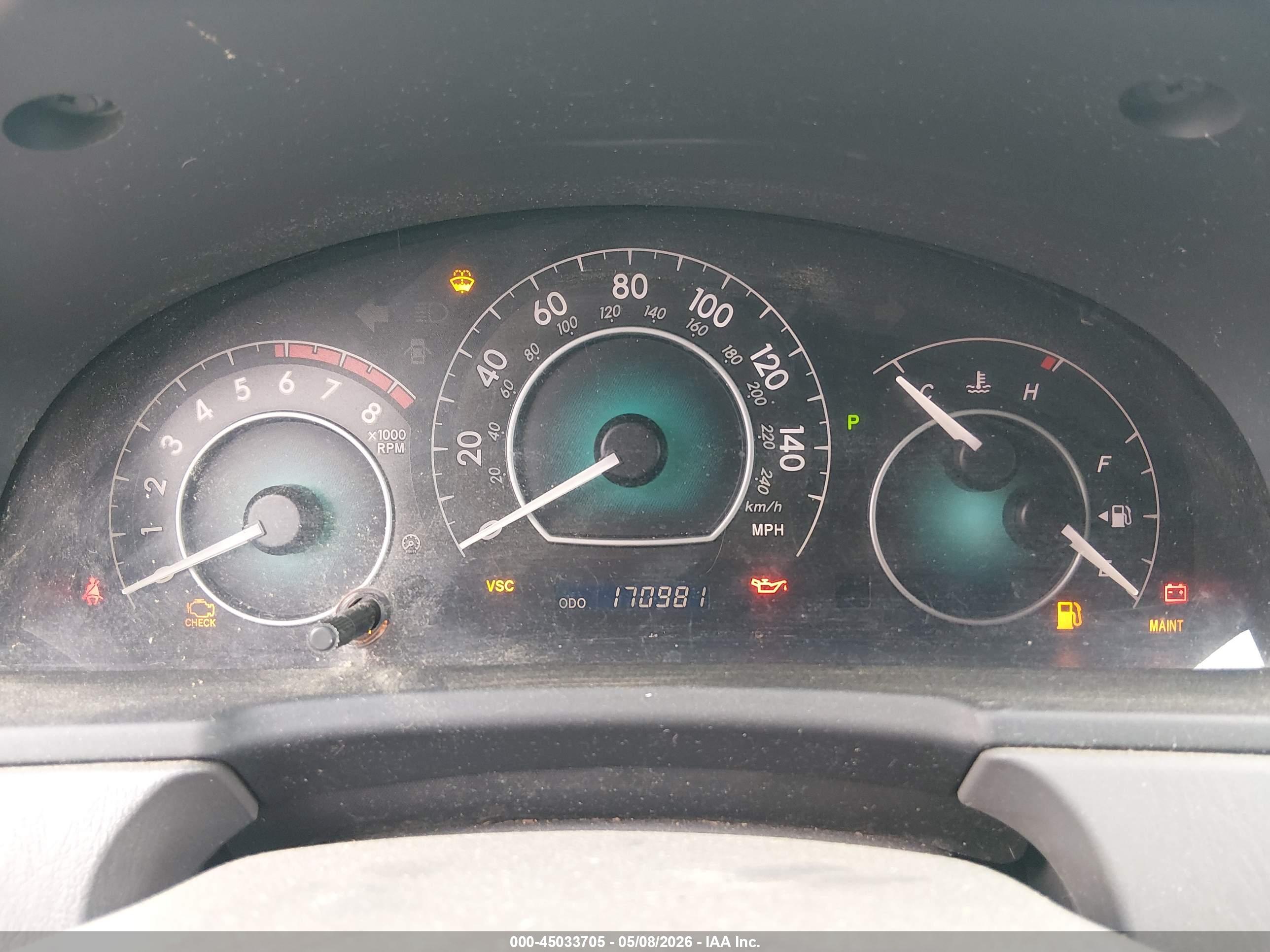 TOYOTA CAMRY image 7