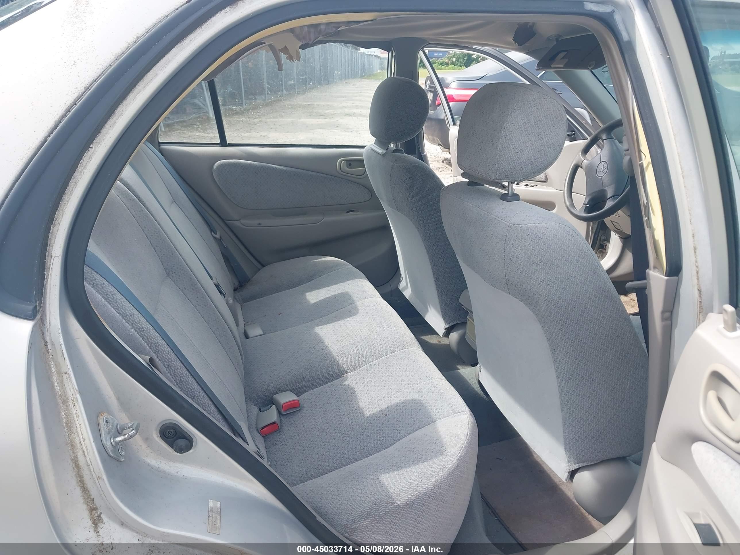 TOYOTA COROLLA image 8
