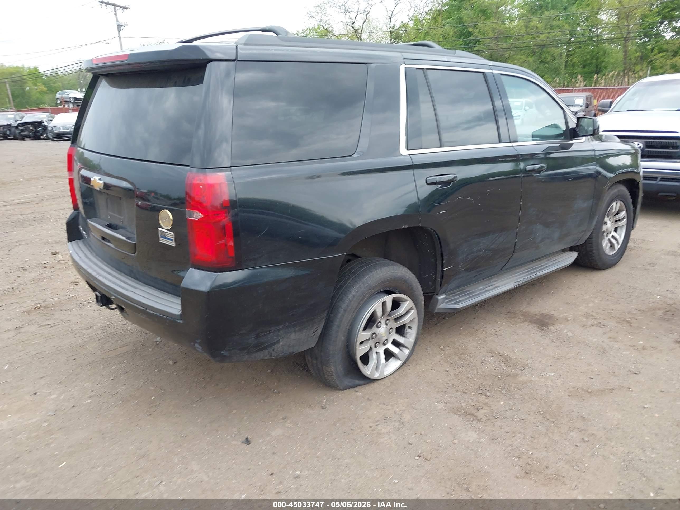 CHEVROLET TAHOE image 4