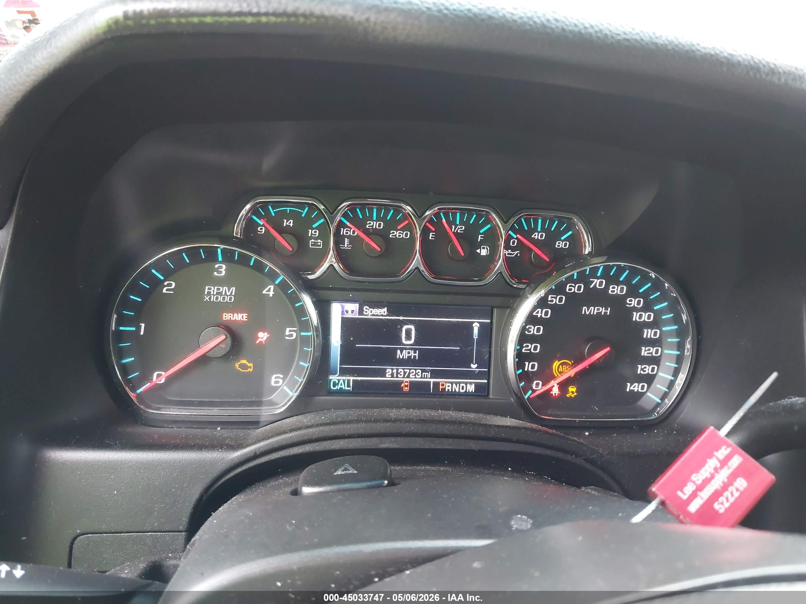 CHEVROLET TAHOE image 7