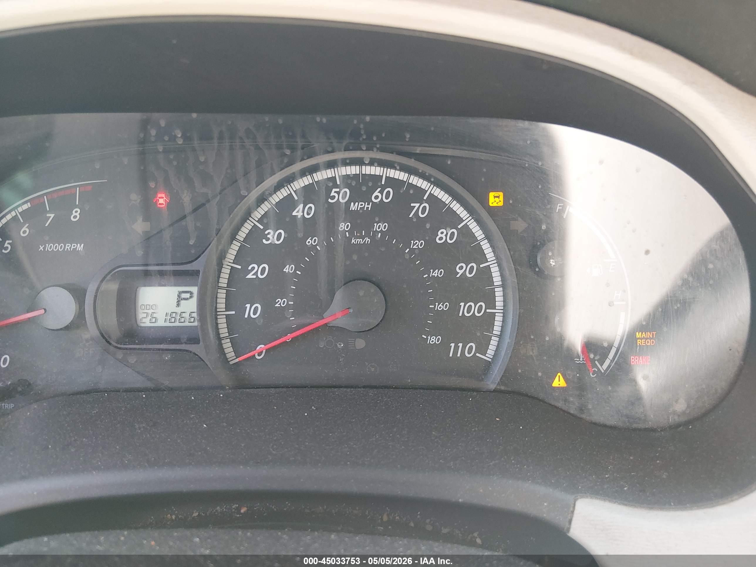 TOYOTA SIENNA image 7