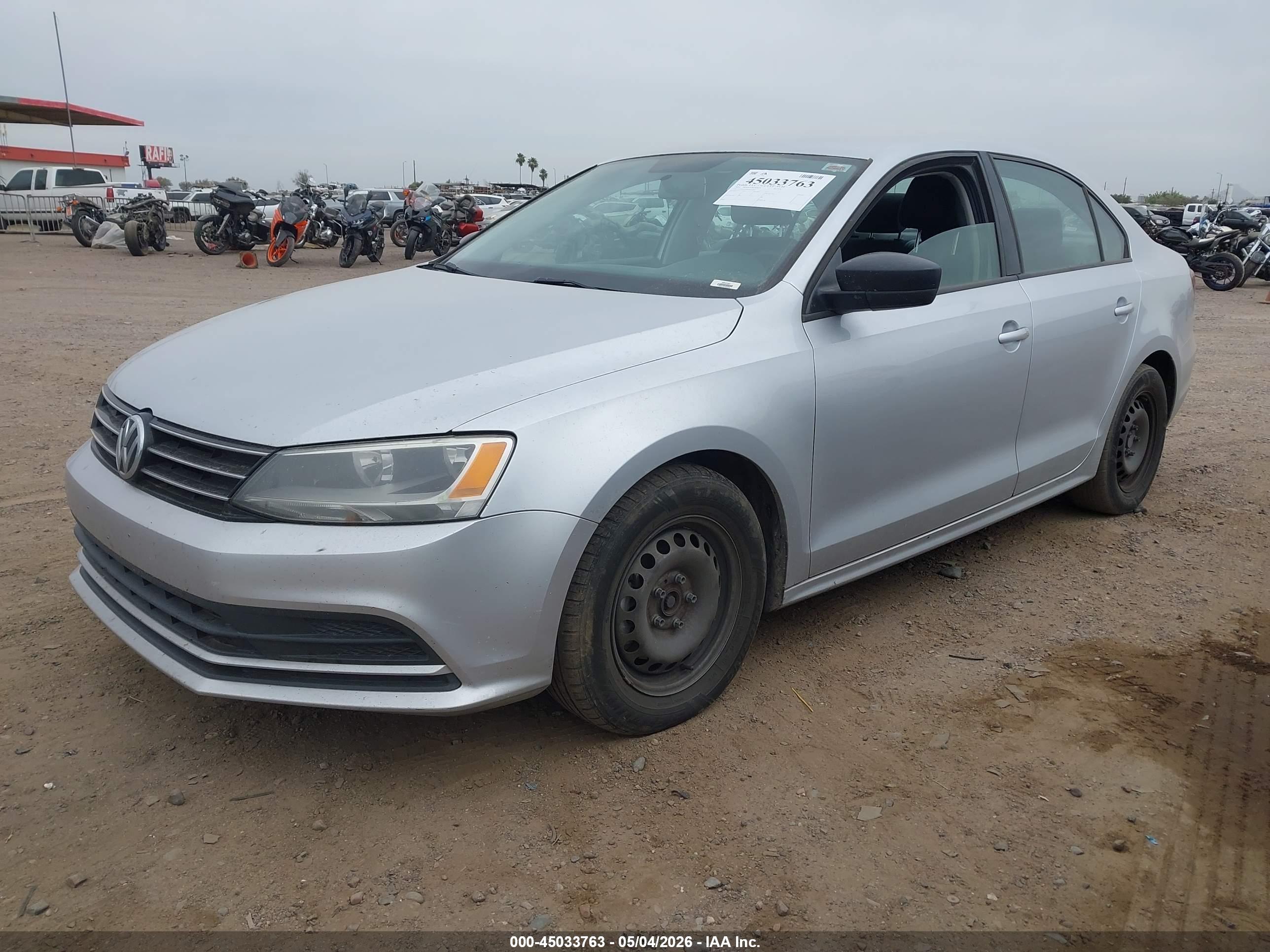 VOLKSWAGEN JETTA image 2