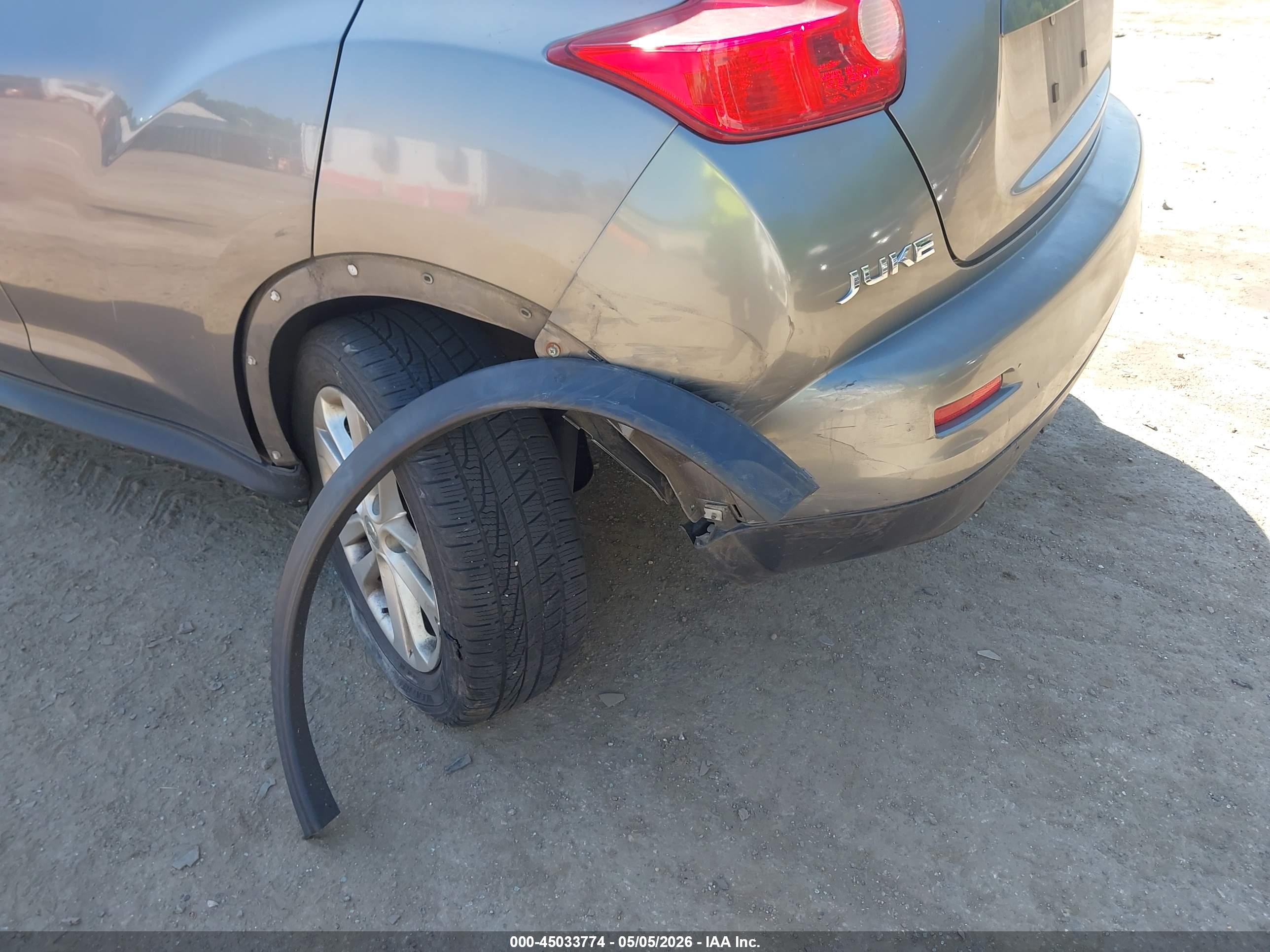 NISSAN JUKE image 6