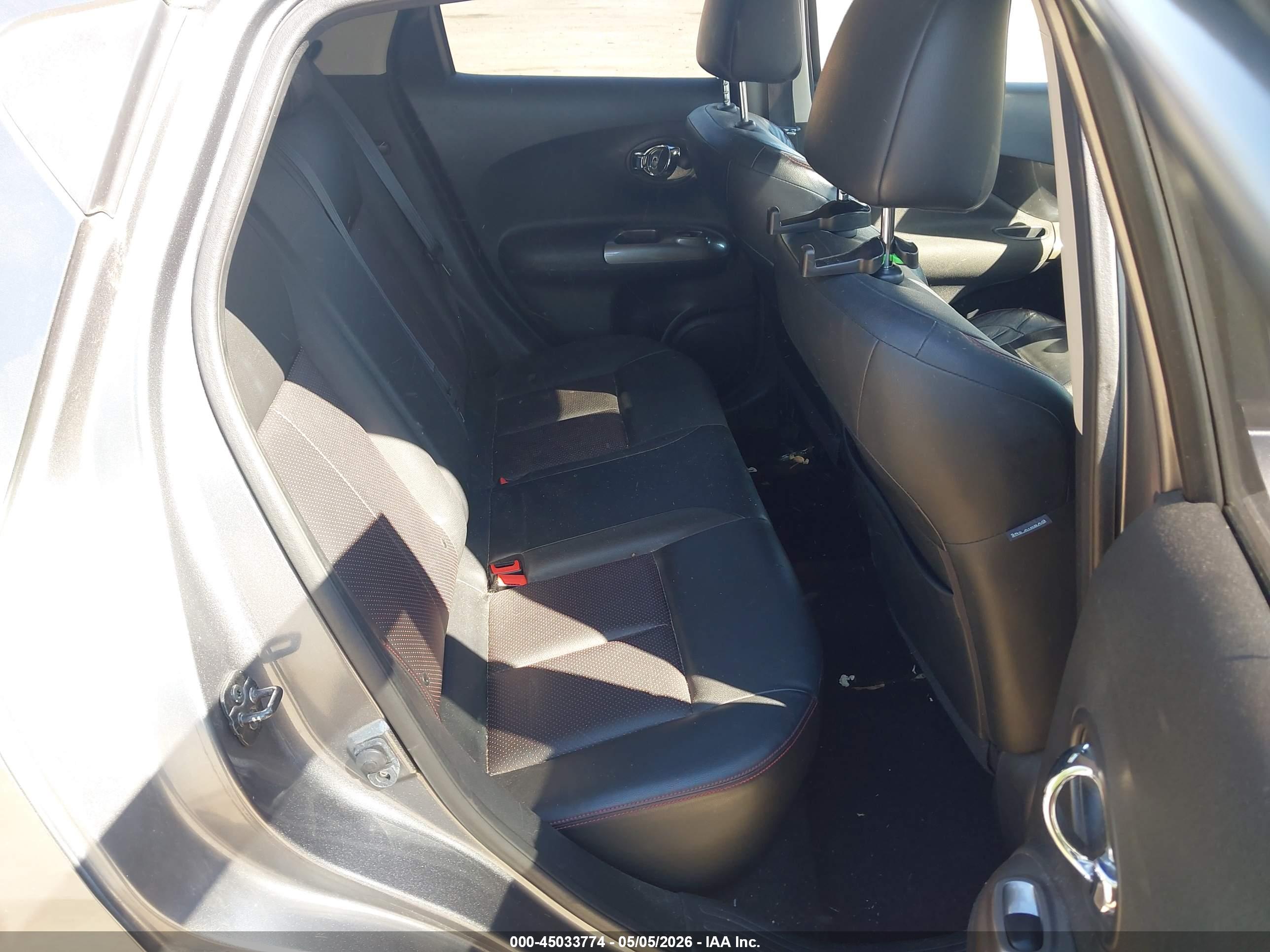 NISSAN JUKE image 8