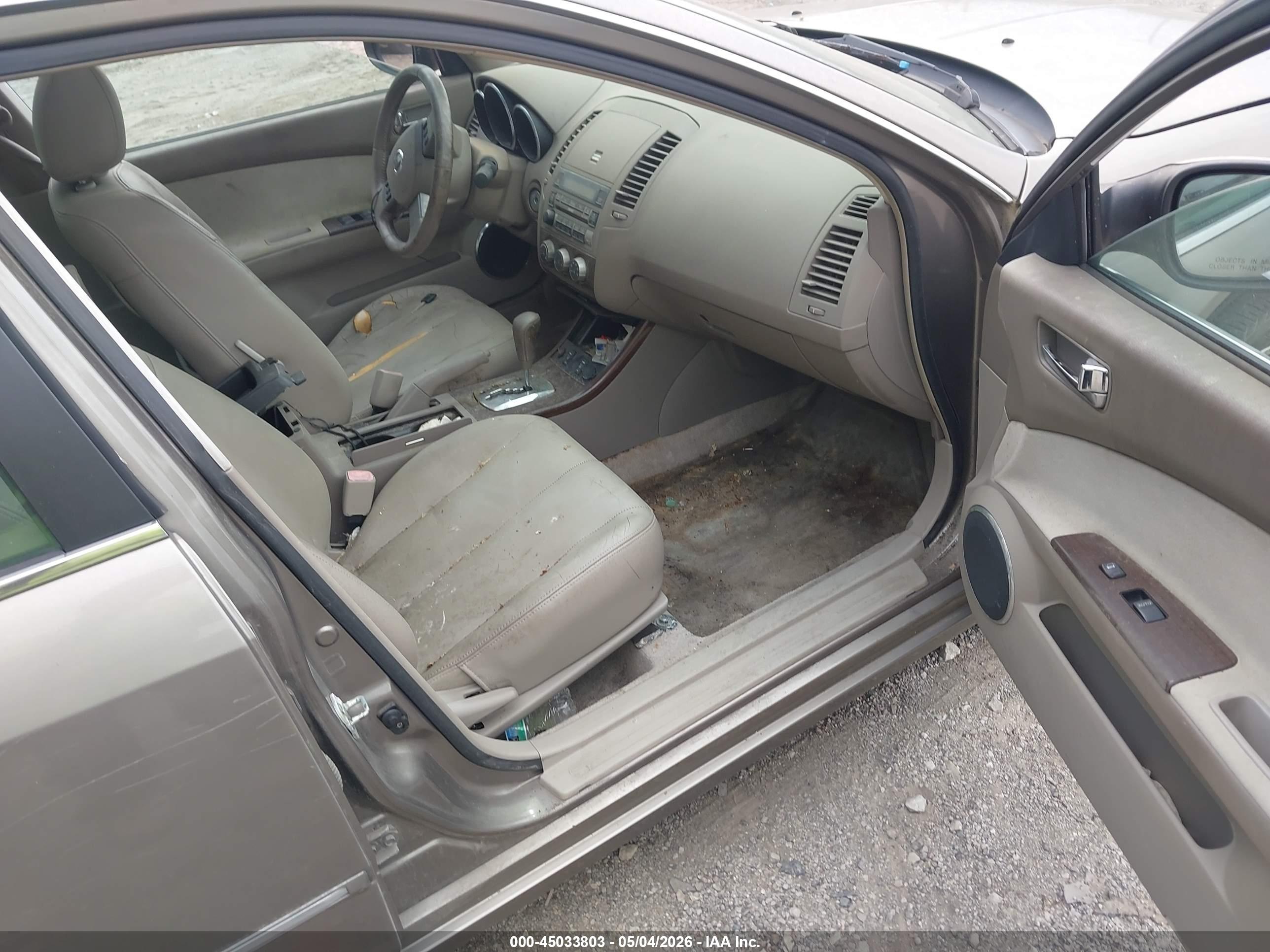 NISSAN ALTIMA image 5