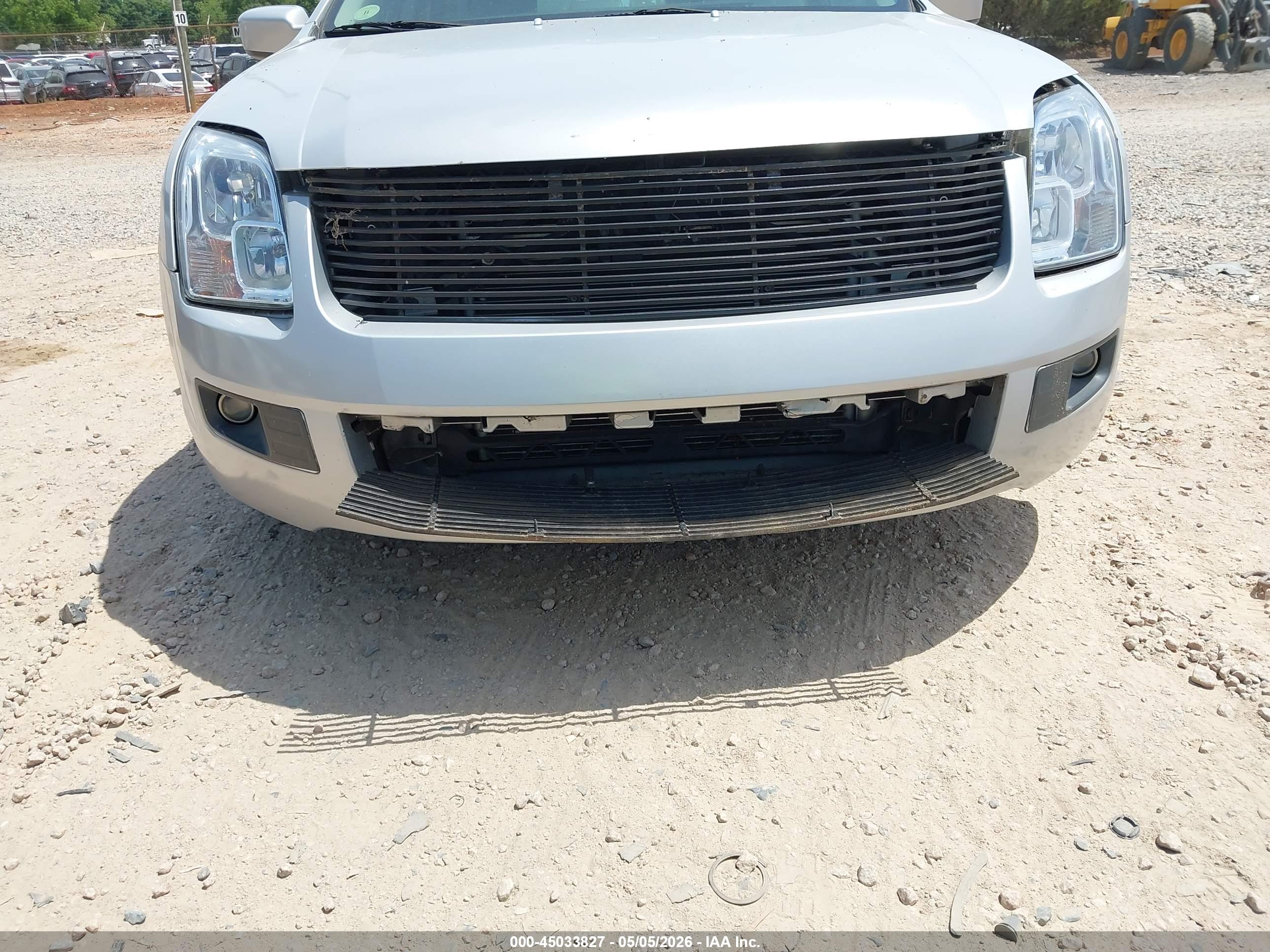 FORD FUSION image 6