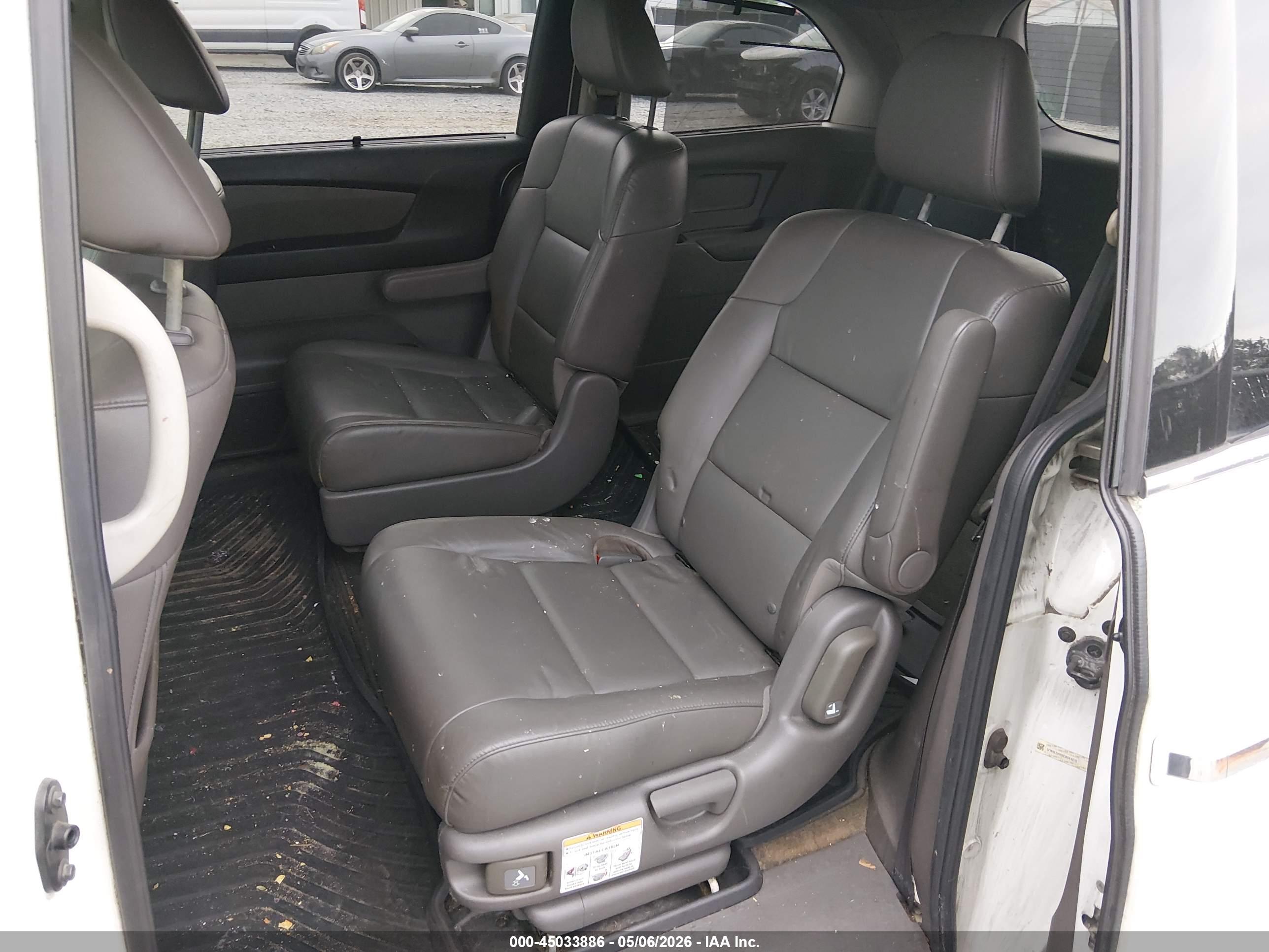 HONDA ODYSSEY image 8