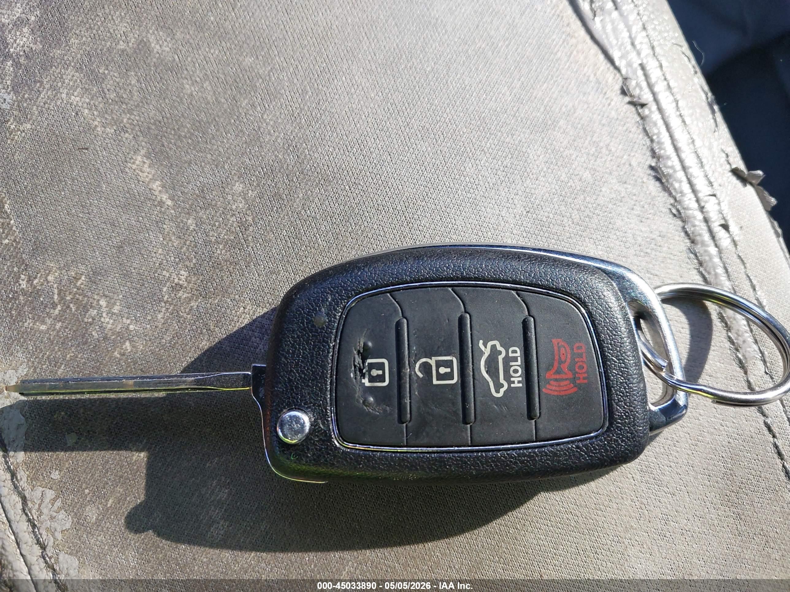 HYUNDAI SONATA image 11