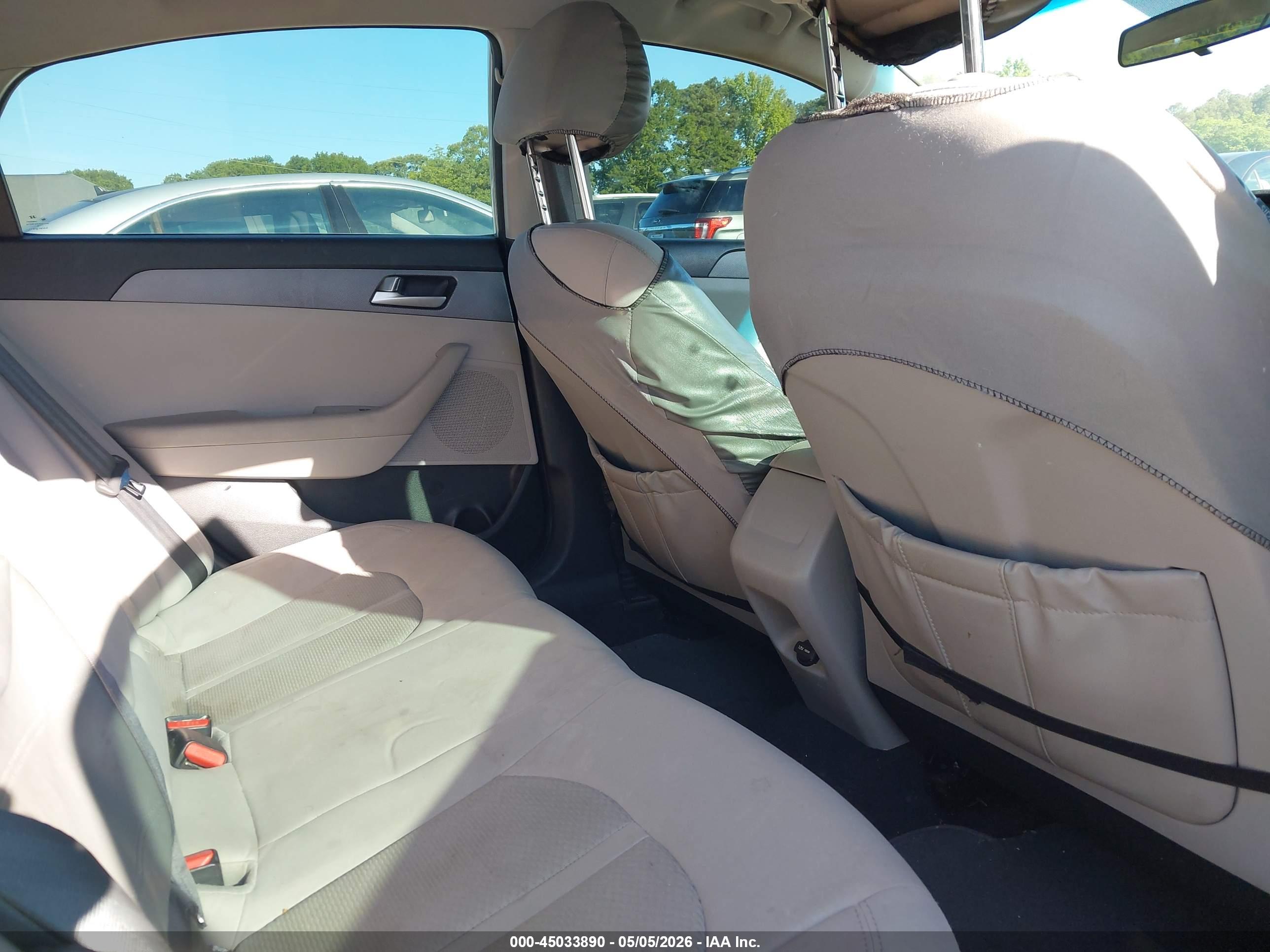 HYUNDAI SONATA image 8