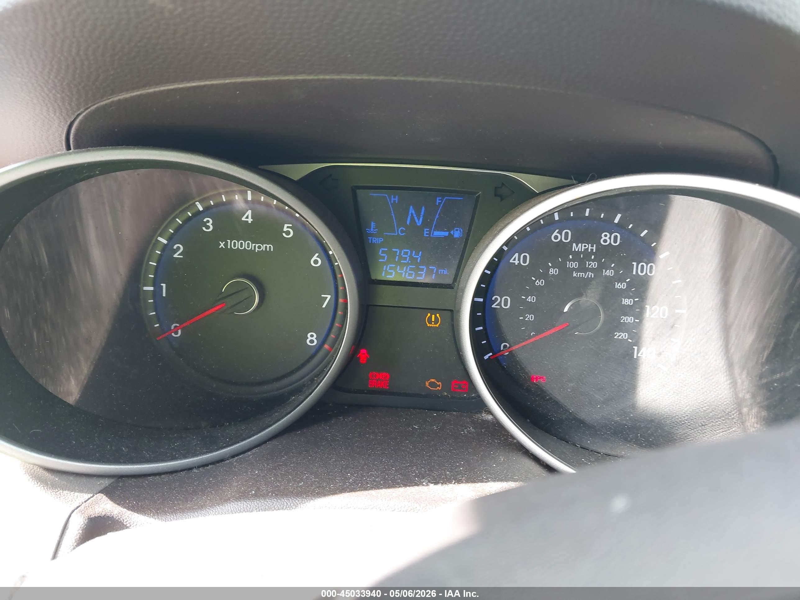 HYUNDAI TUCSON image 7