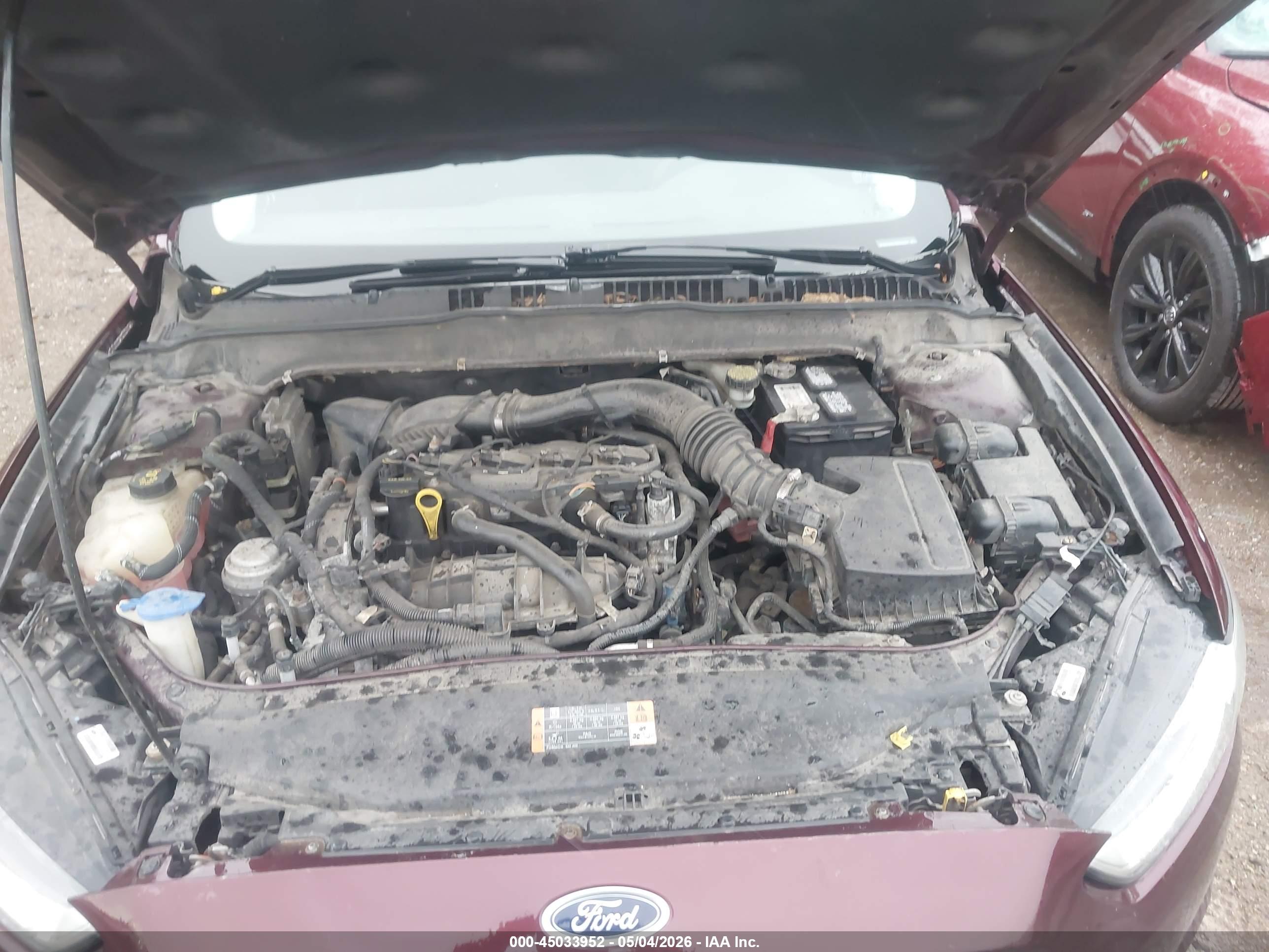 FORD FUSION image 10