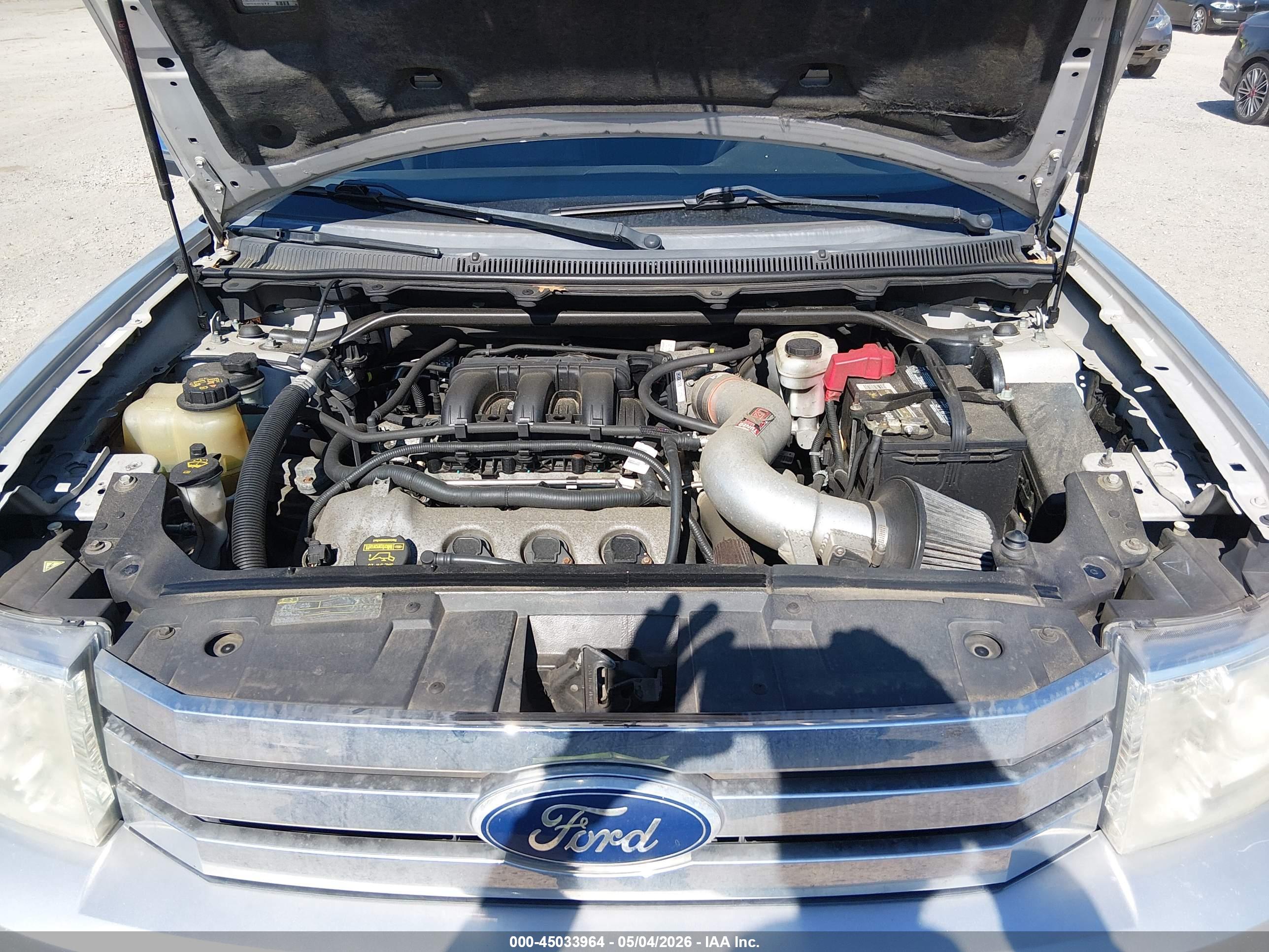 FORD FLEX image 10
