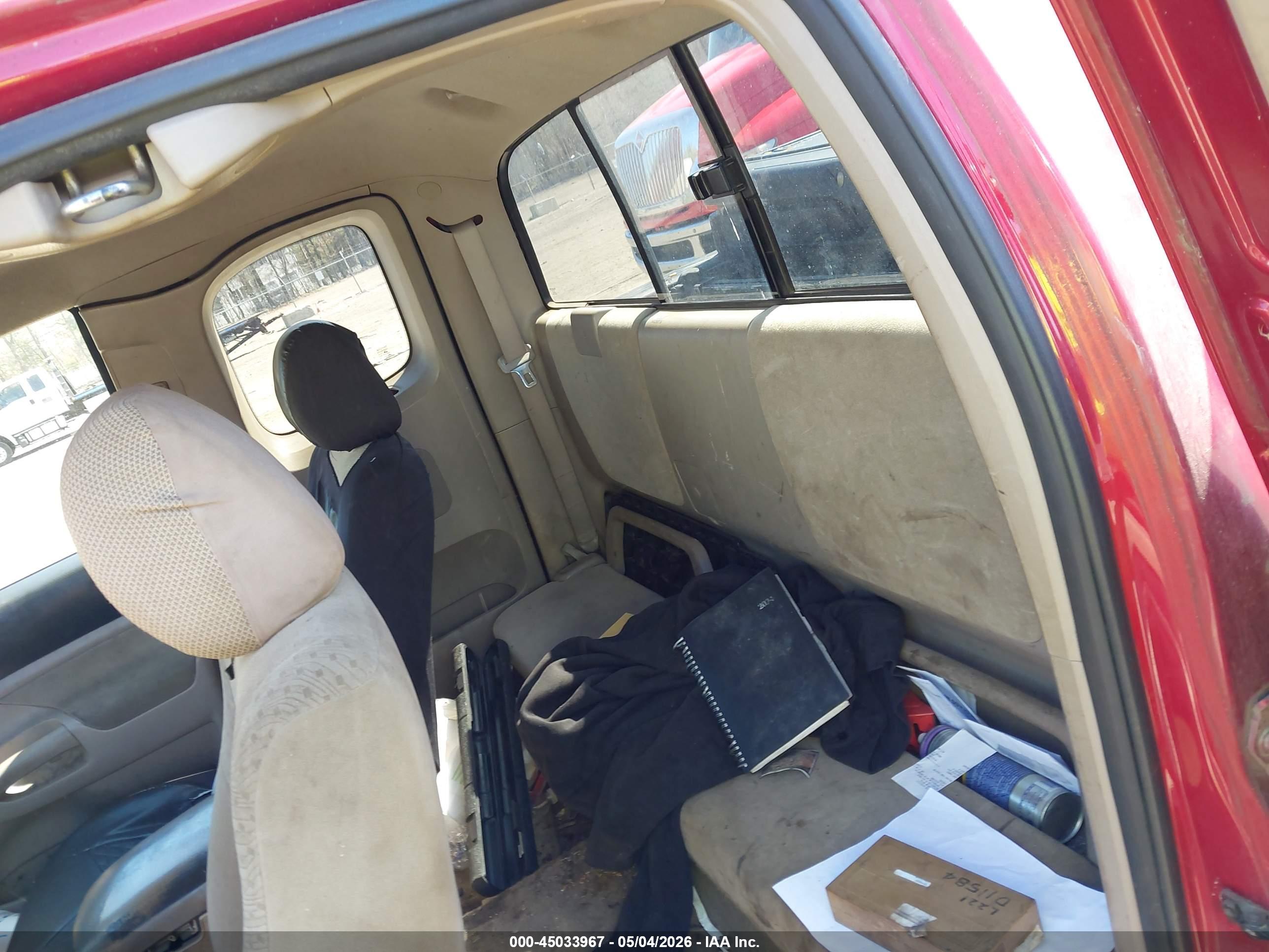 TOYOTA TACOMA image 8