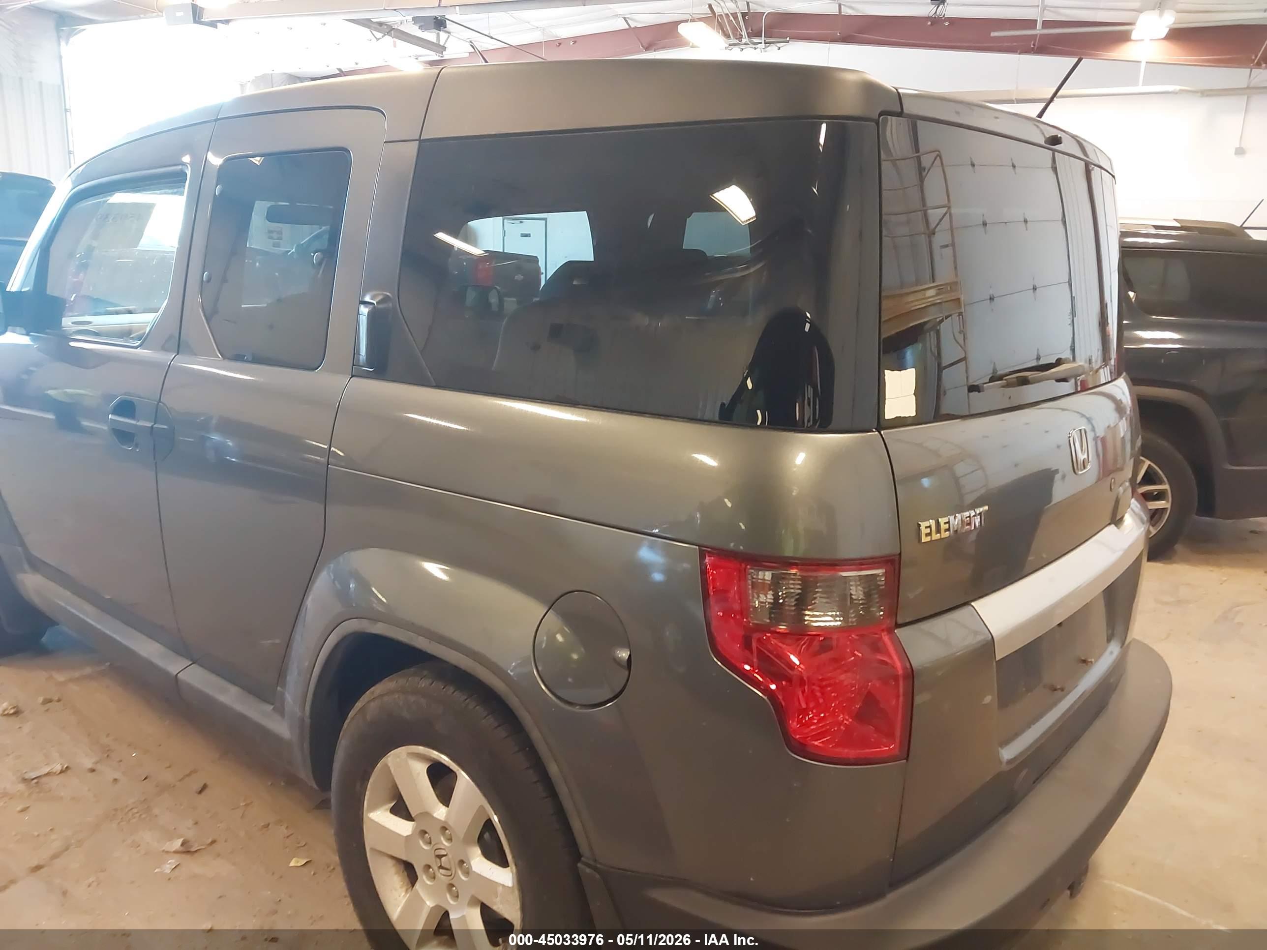 HONDA ELEMENT image 3