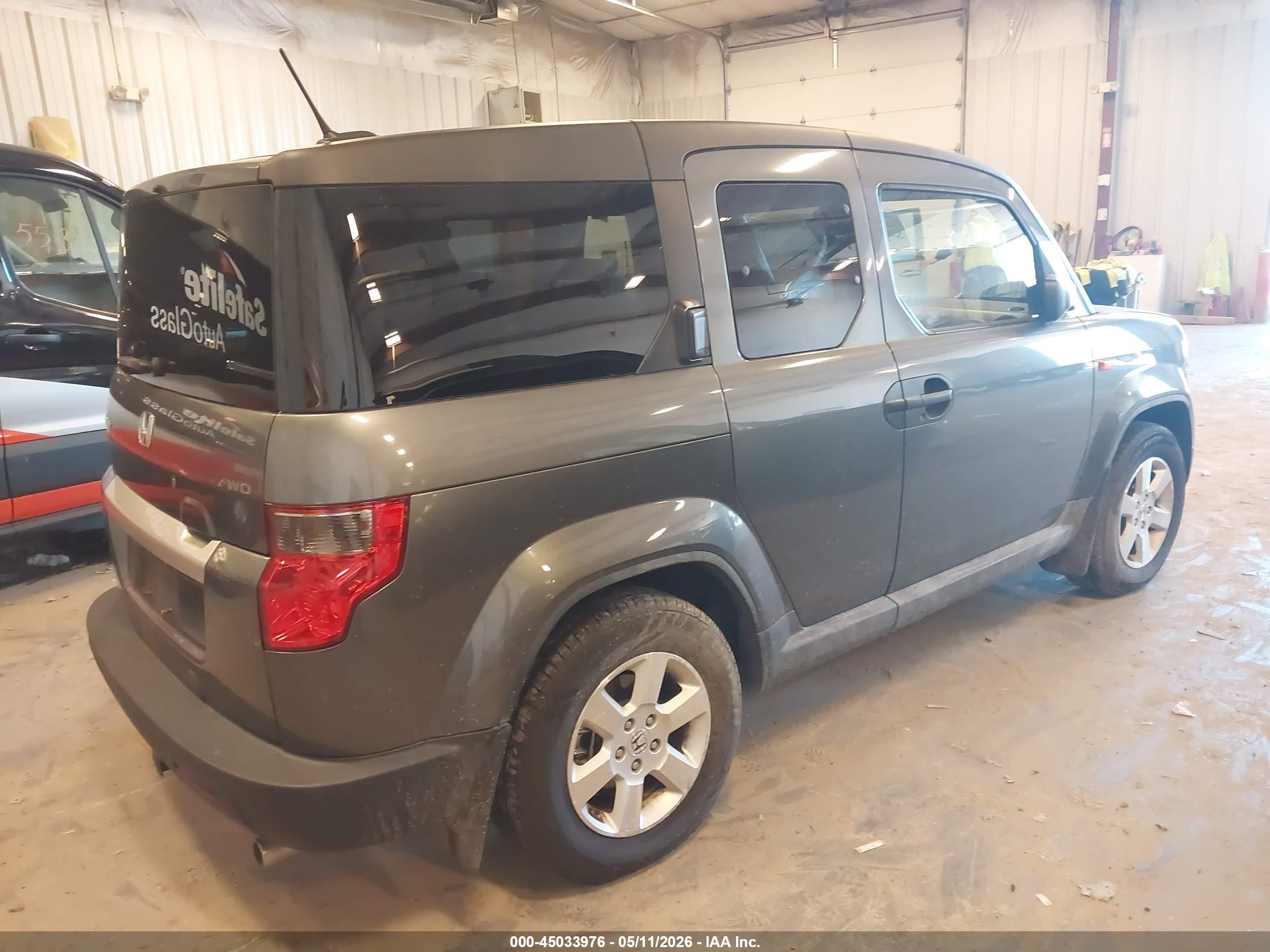 HONDA ELEMENT image 4