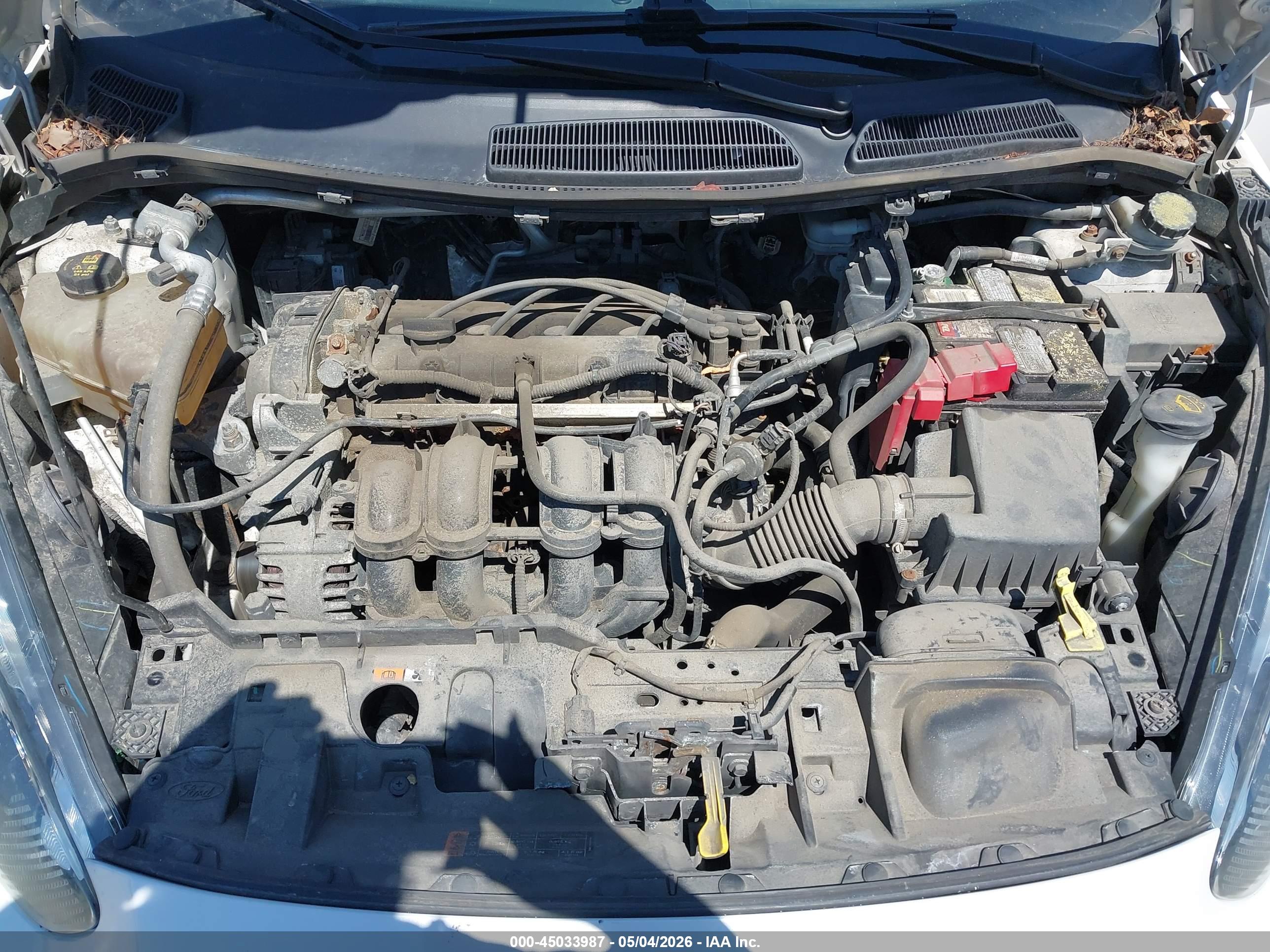 FORD FIESTA image 10