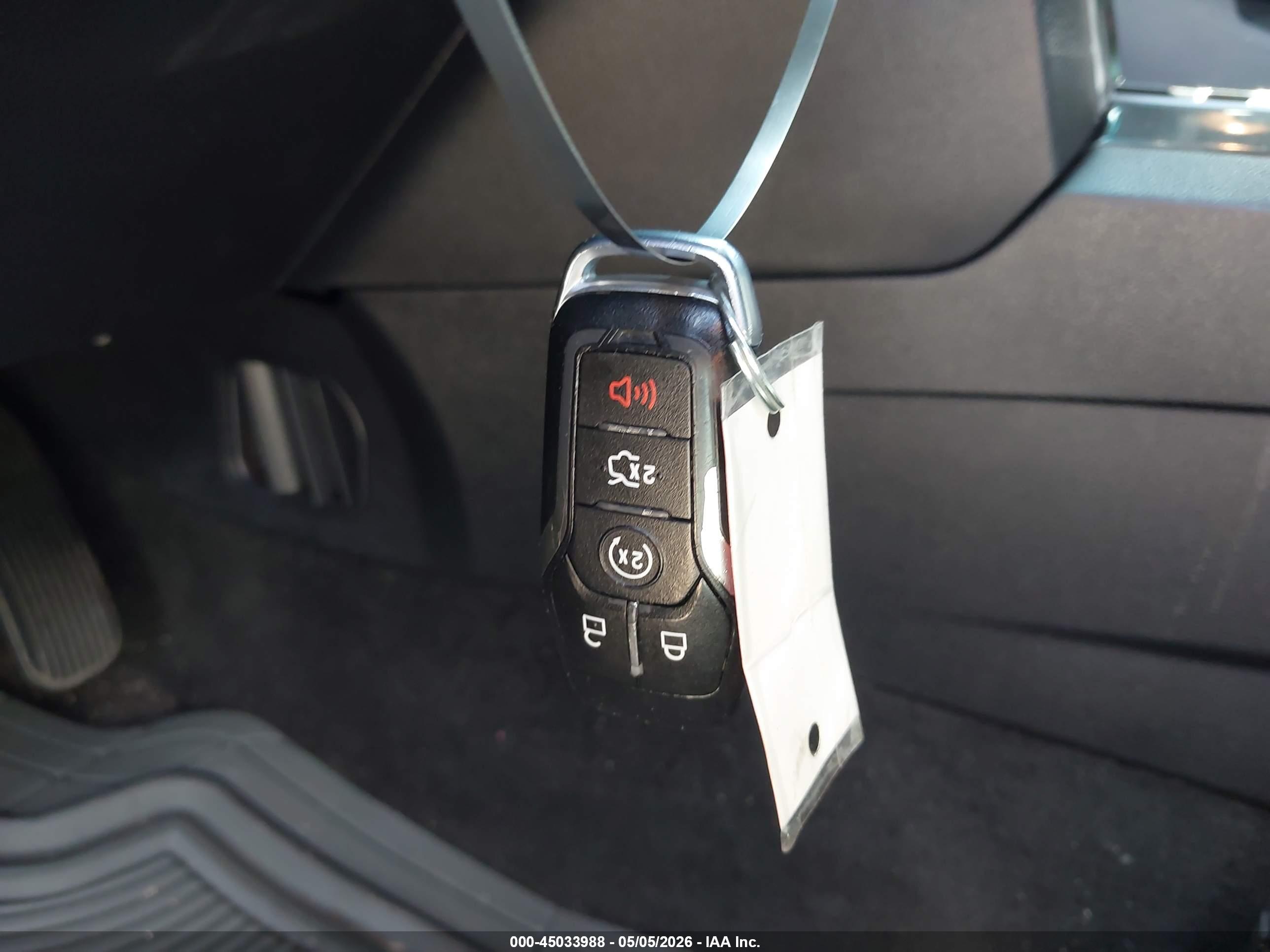 FORD EXPLORER image 11