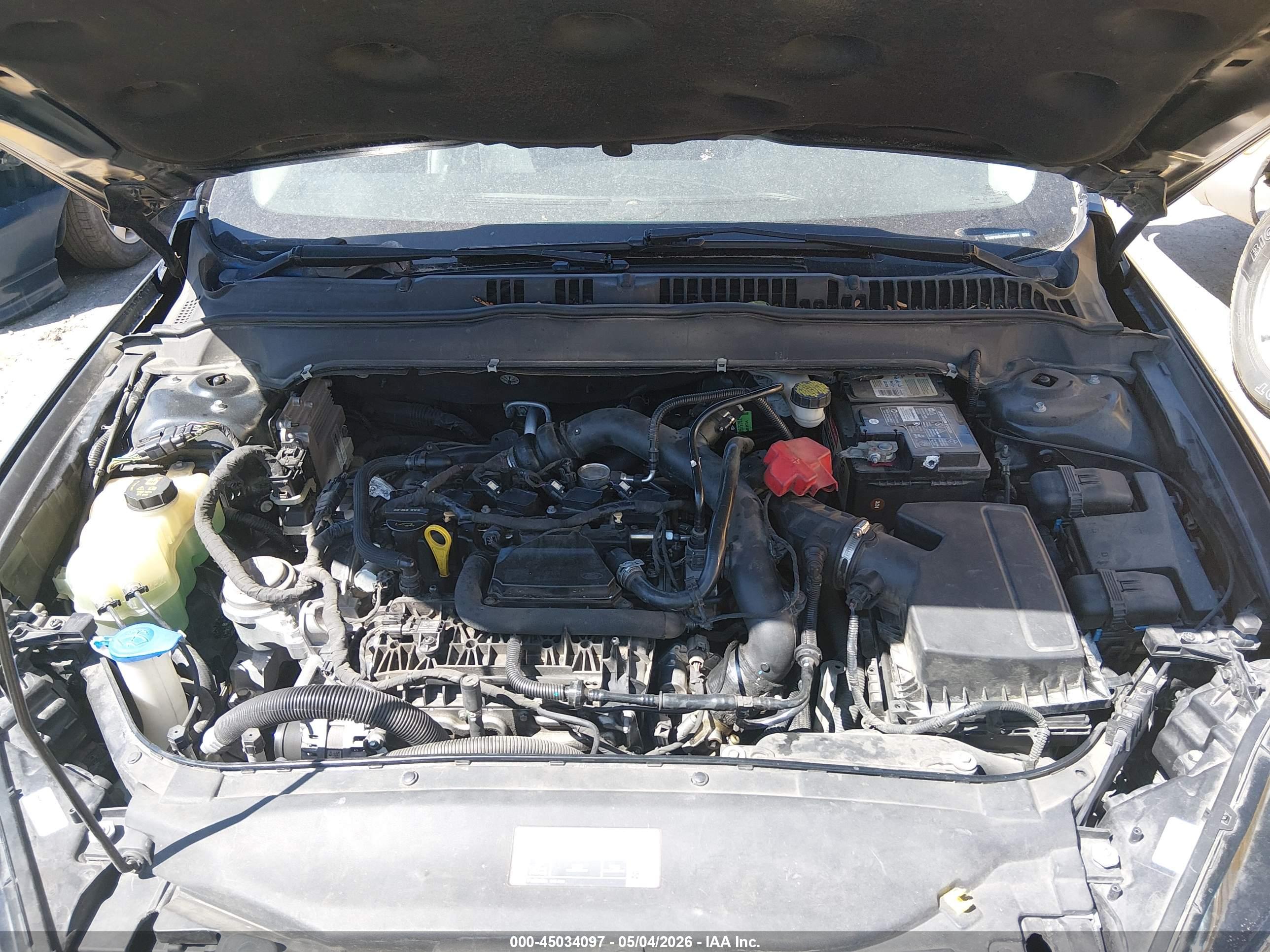 FORD FUSION image 10