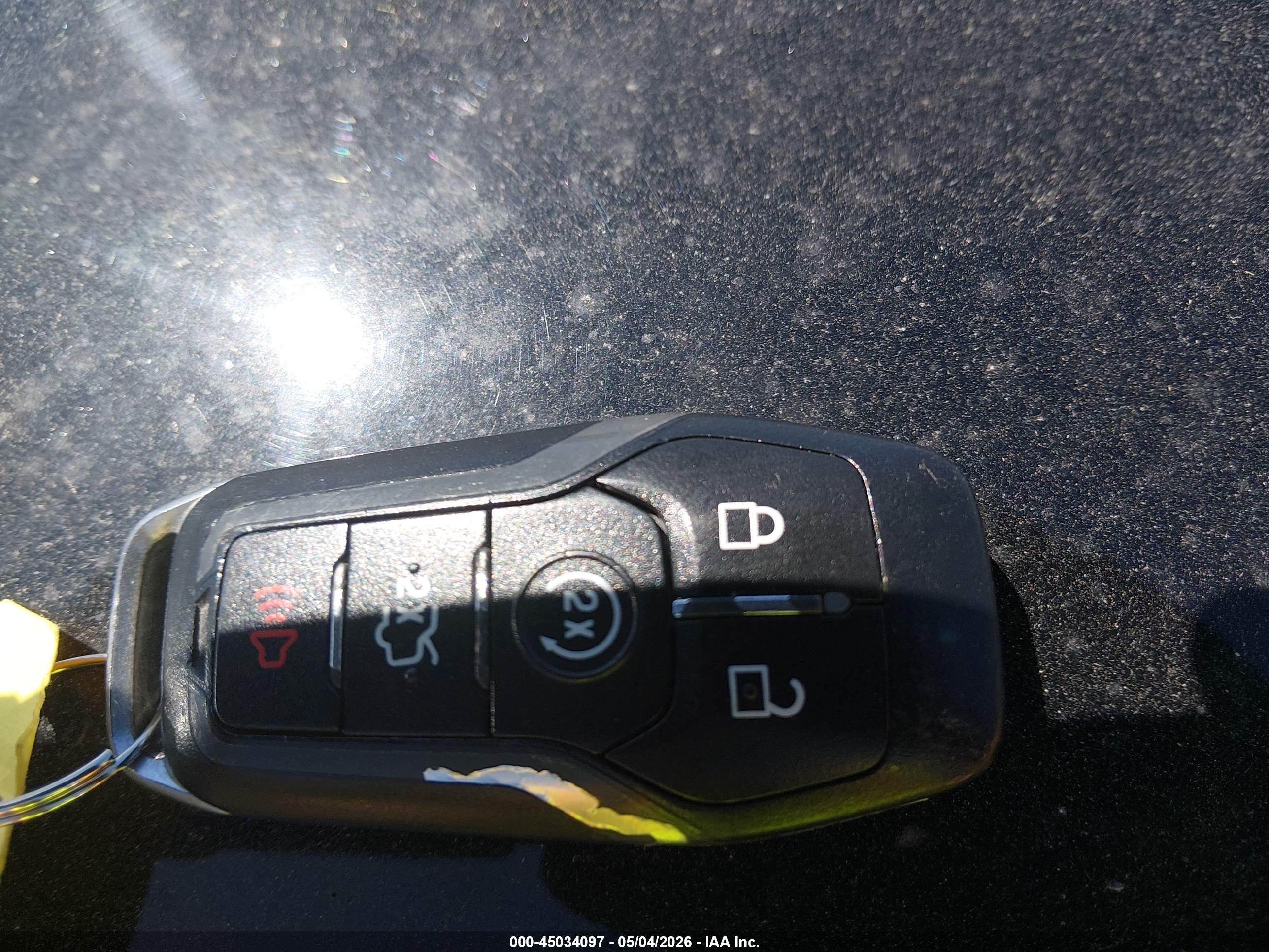 FORD FUSION image 11